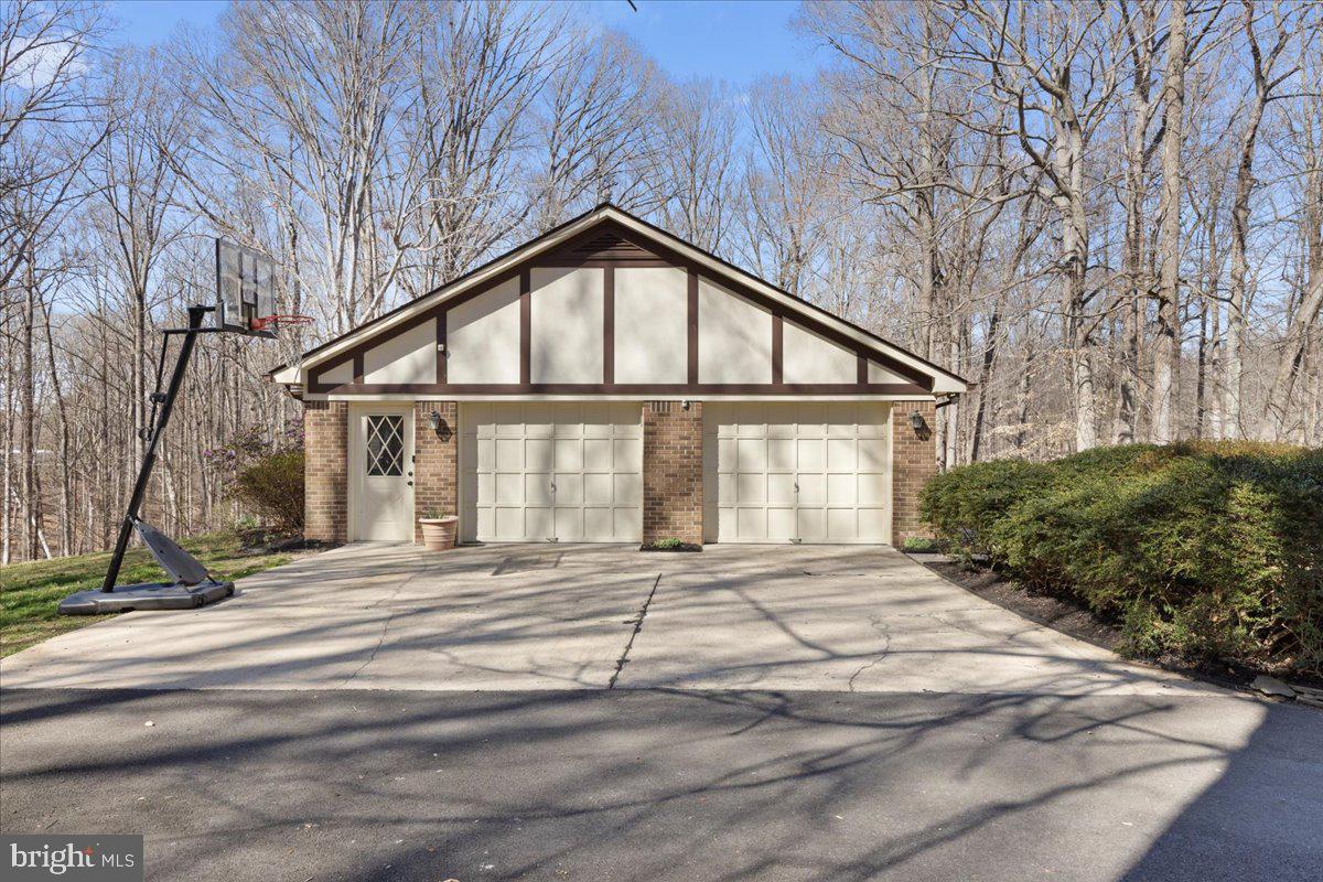 CEDARWOOD - Residential