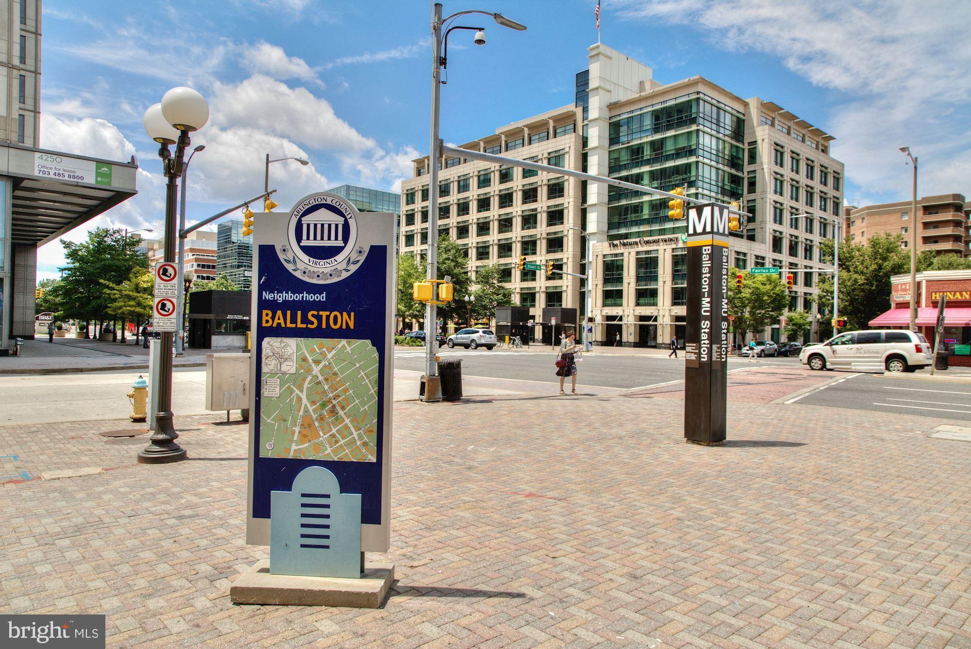 LEXINGTON SQUARE - Residential Lease