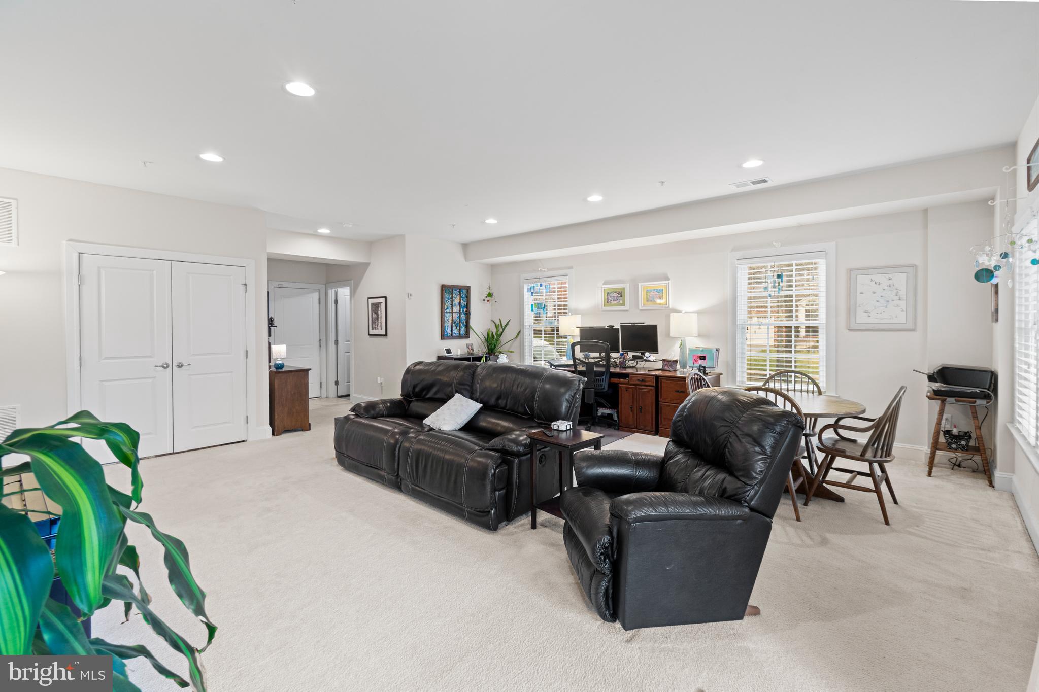 DEEP CREEK VILLAGE - Residential