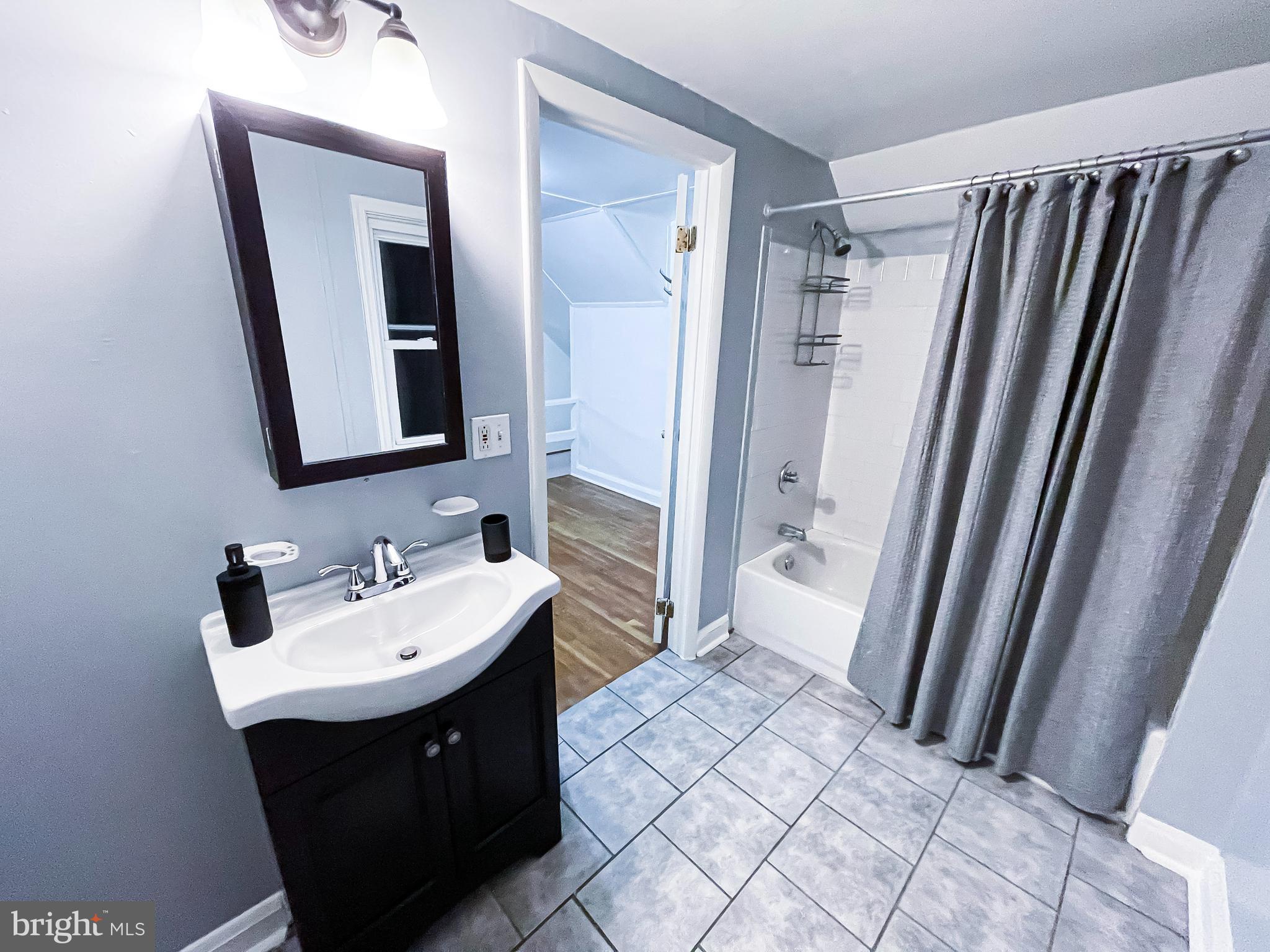 LOCHEARN - Residential