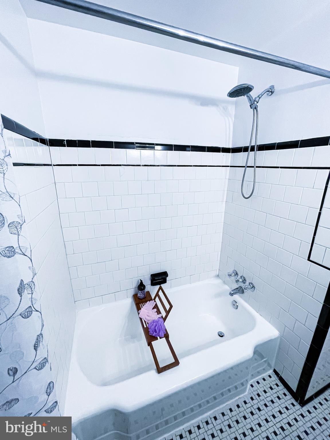 LOCHEARN - Residential