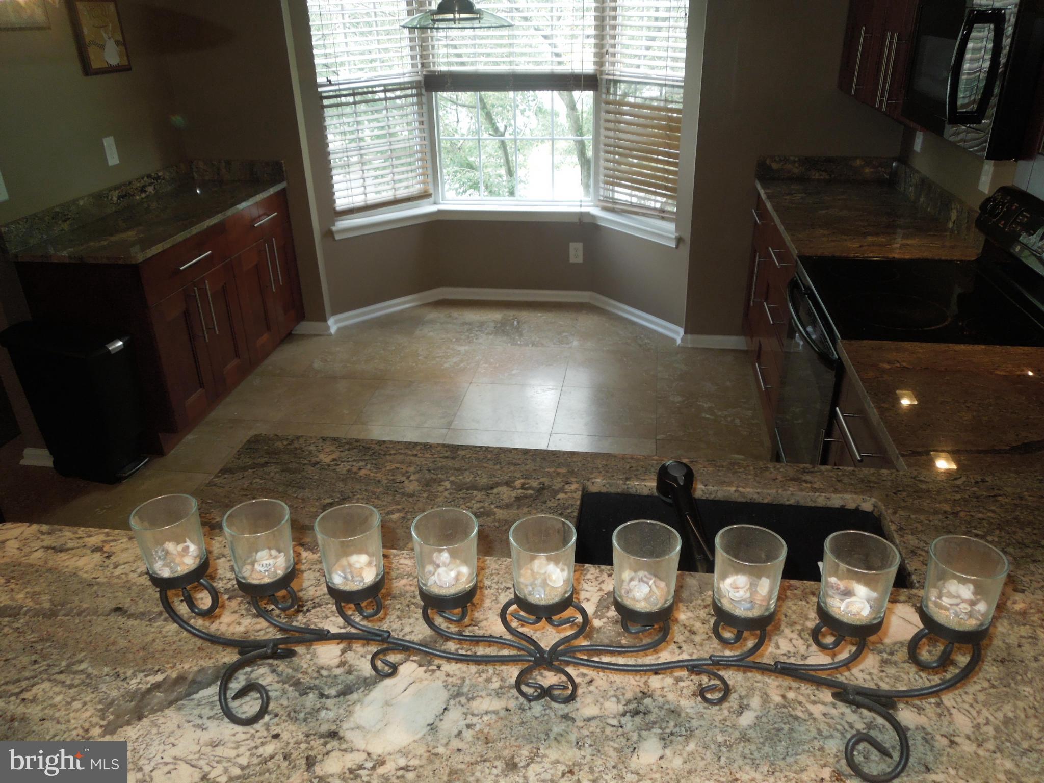 STONEHAVEN MEWS IN CROFTON VILLAGE - Residential