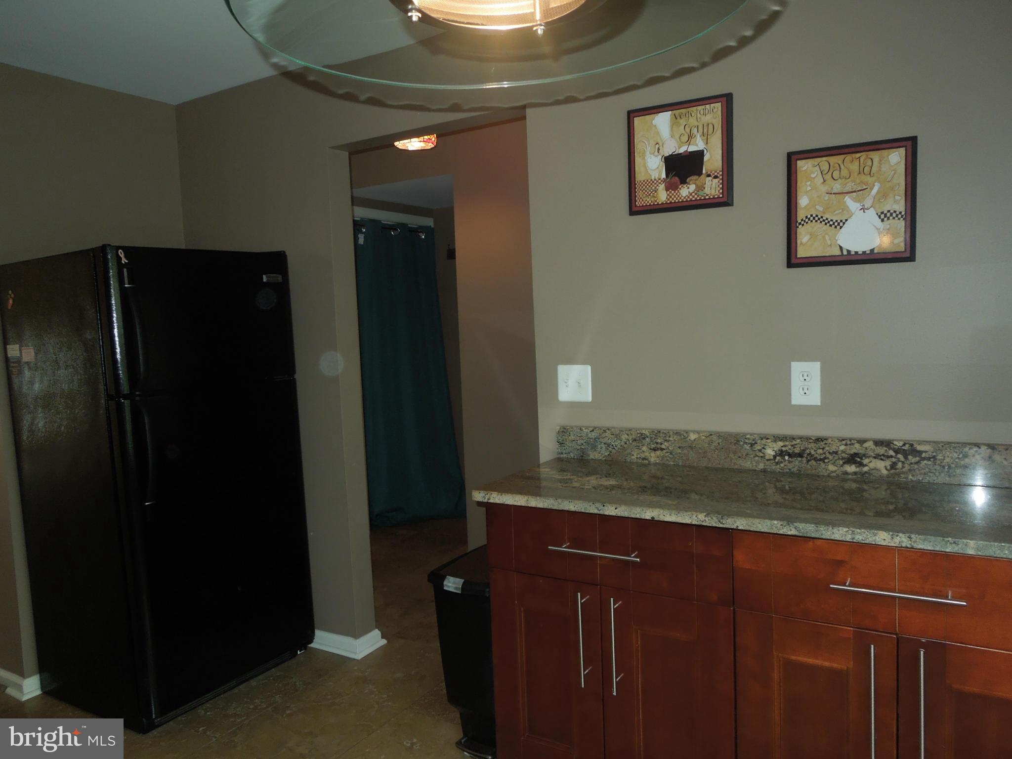 STONEHAVEN MEWS IN CROFTON VILLAGE - Residential