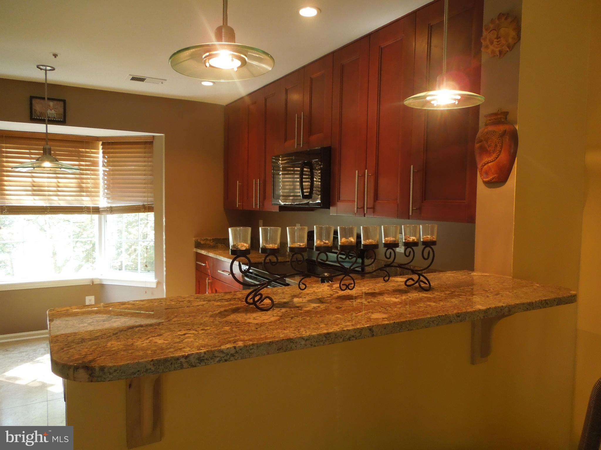 STONEHAVEN MEWS IN CROFTON VILLAGE - Residential