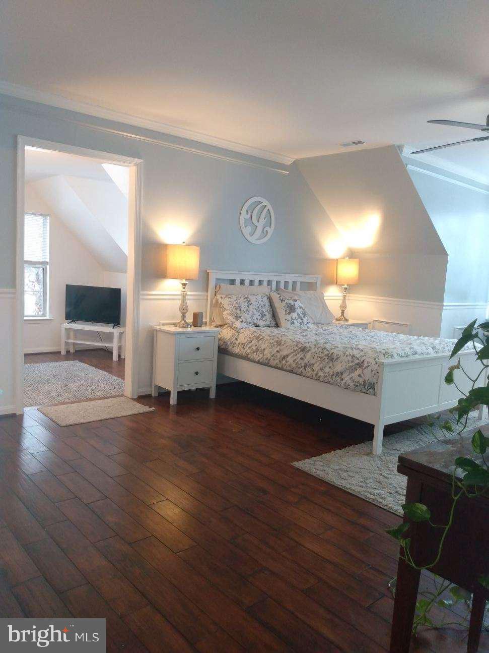 CONSTITUTION HILLS - Residential