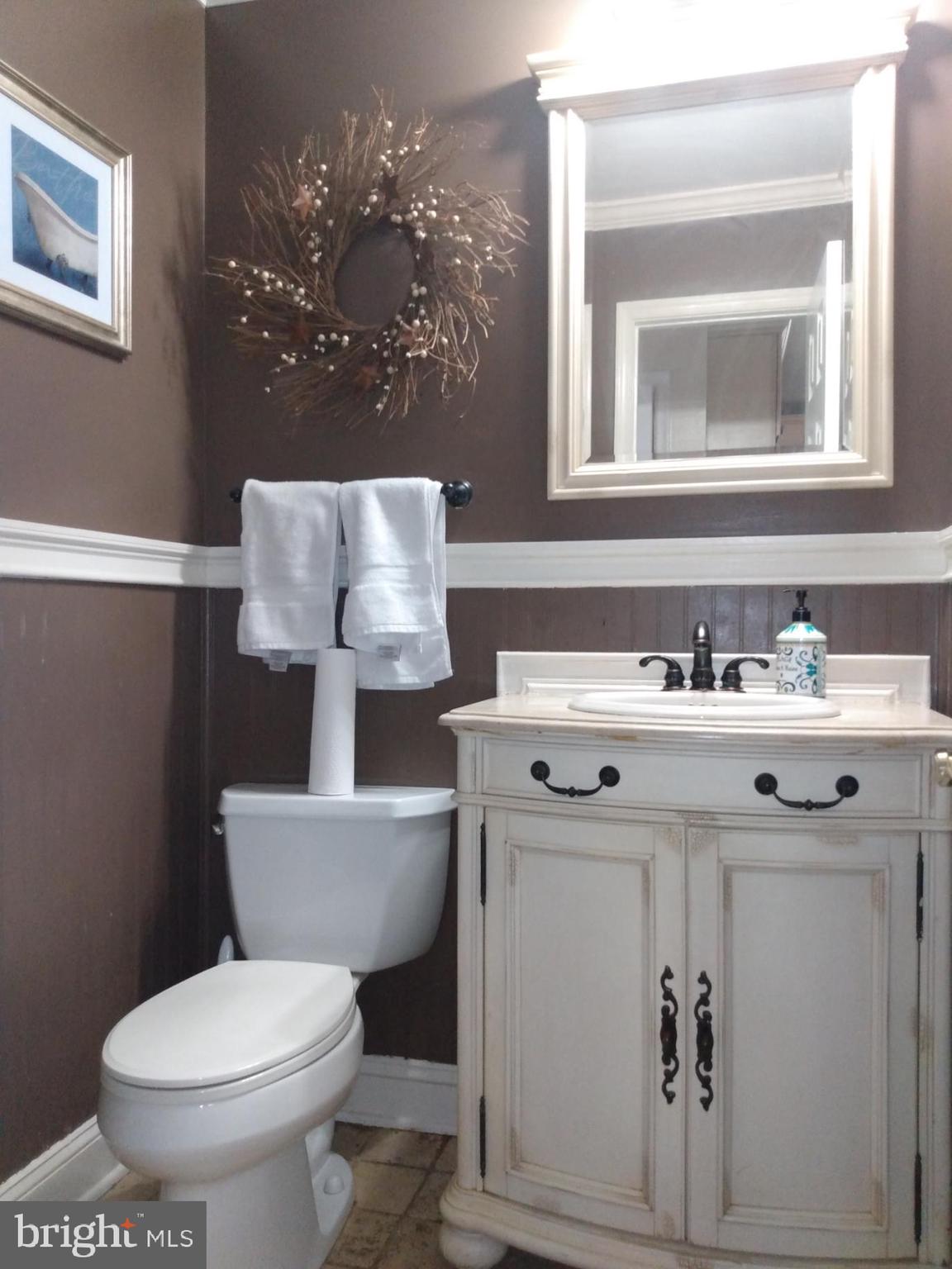 CONSTITUTION HILLS - Residential