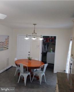 CONSTITUTION HILLS - Residential