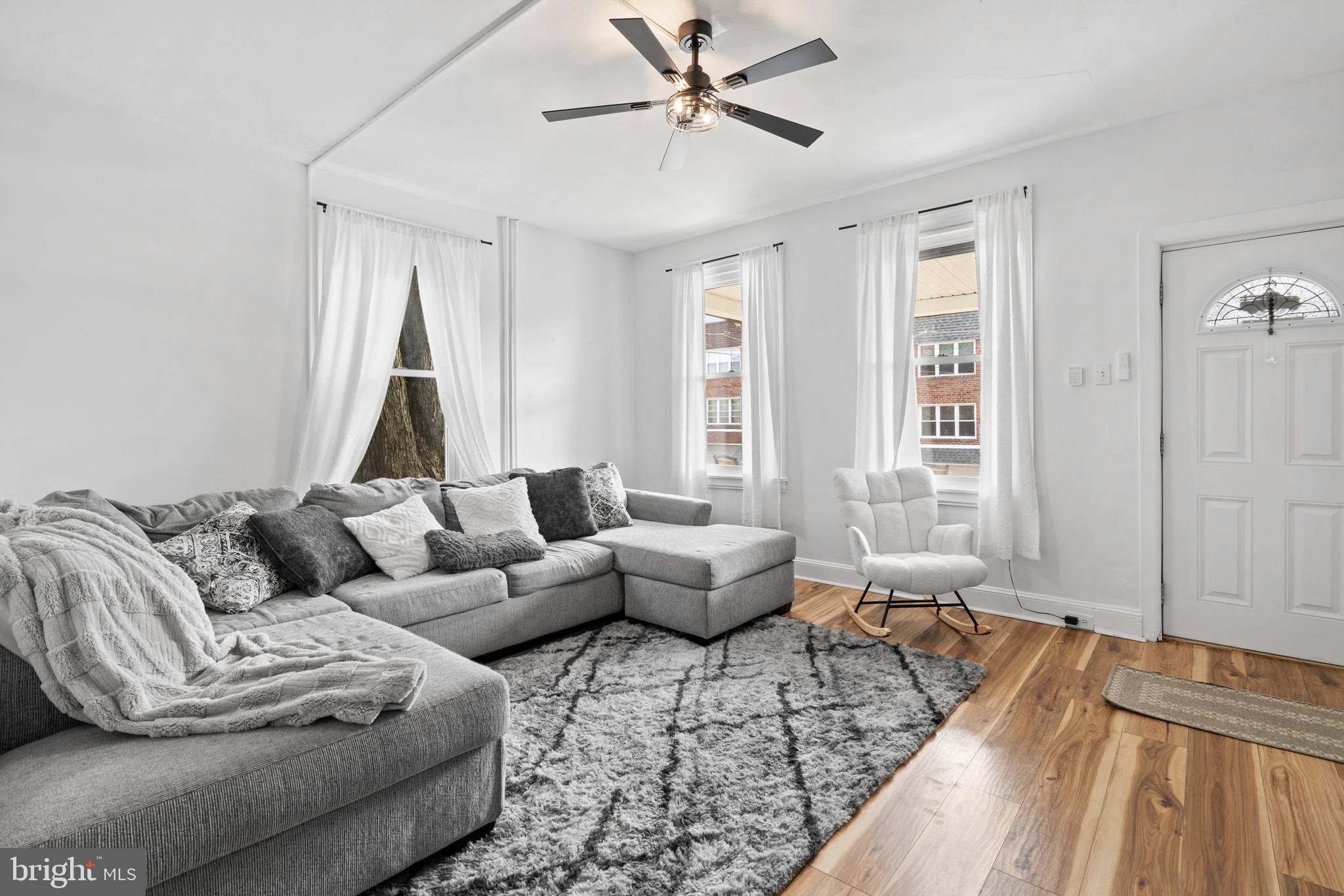 HOLMESBURG - Residential