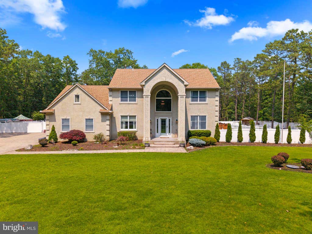 Photo of 1248 Maple Avenue, ATCO, NJ 08004 (MLS # NJCD2125328)