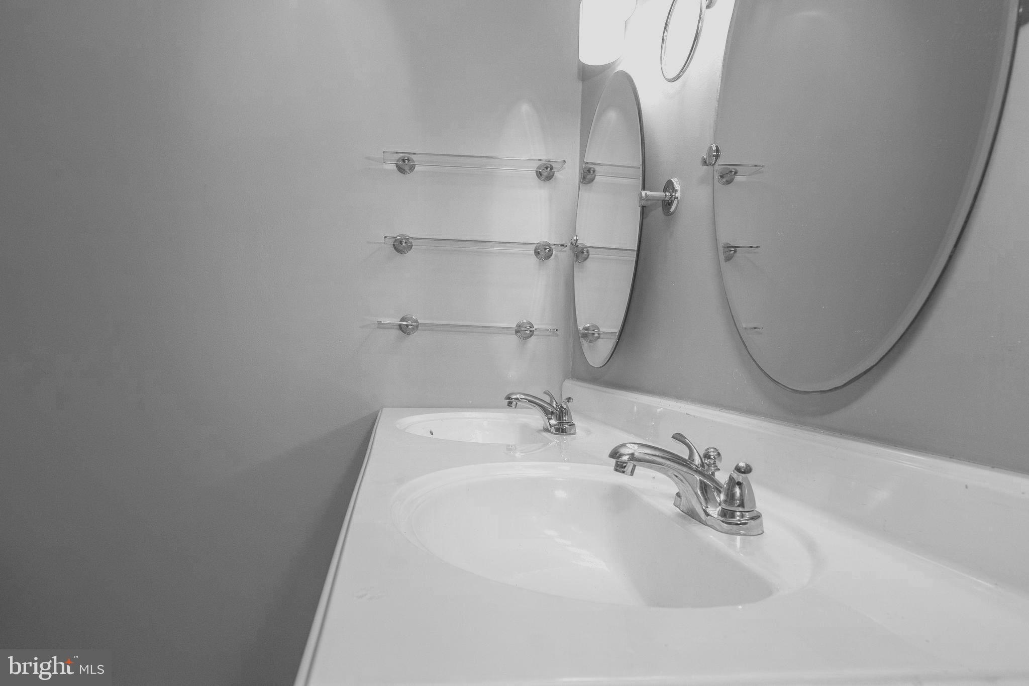 INDIAN KING - Residential