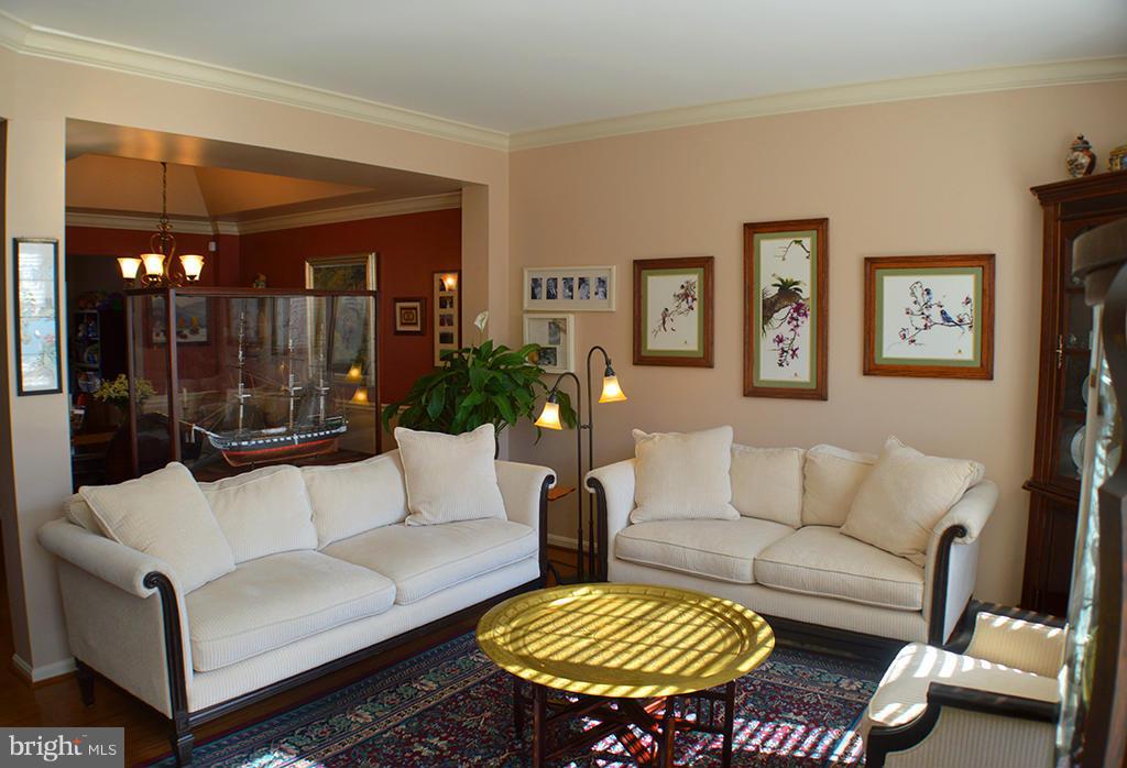 SUTHERLAND SQUARE - Residential