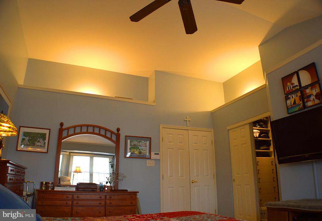 SUTHERLAND SQUARE - Residential