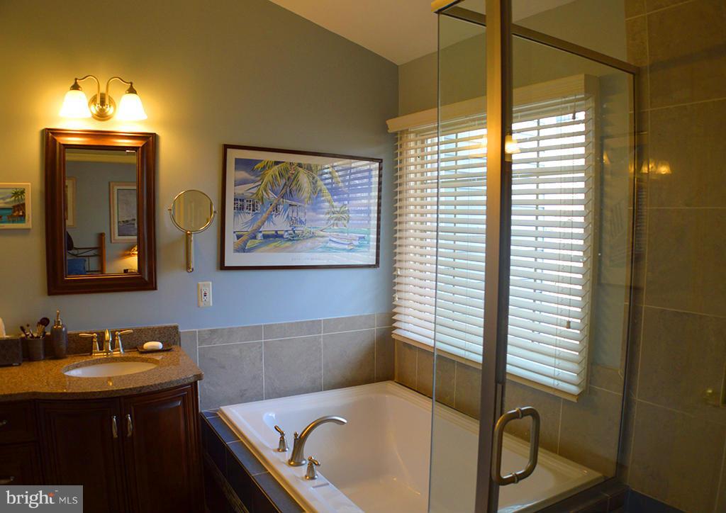 SUTHERLAND SQUARE - Residential