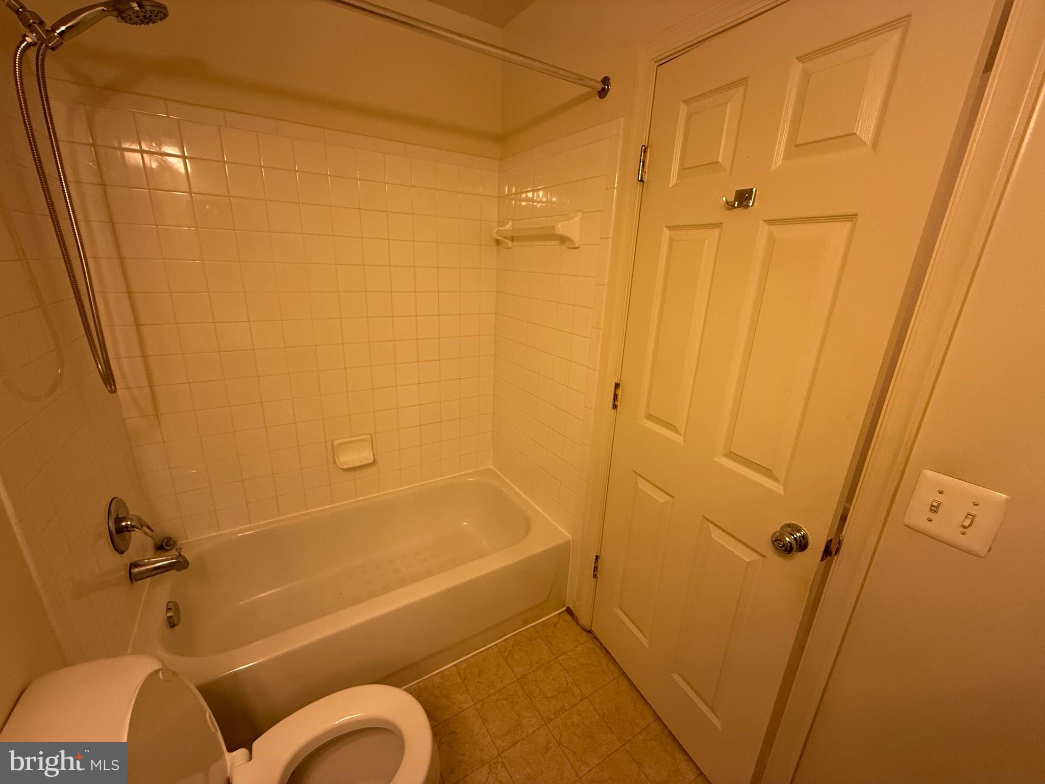 PARKSIDE AT DULLES - Residential Lease