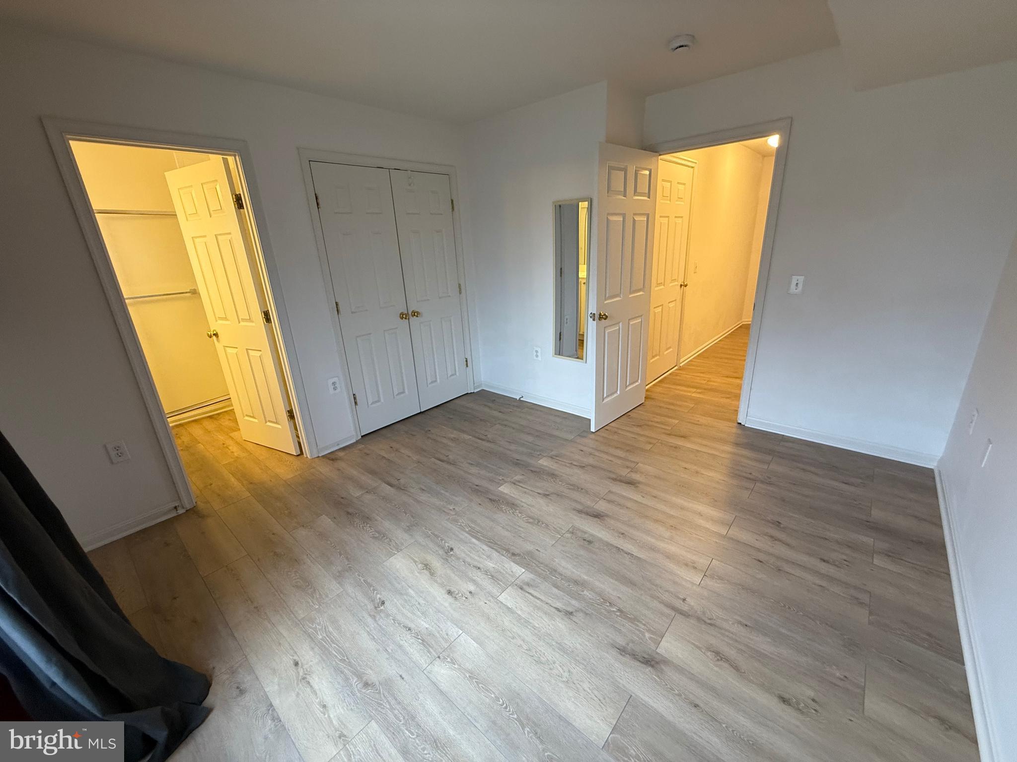 PARKSIDE AT DULLES - Residential Lease