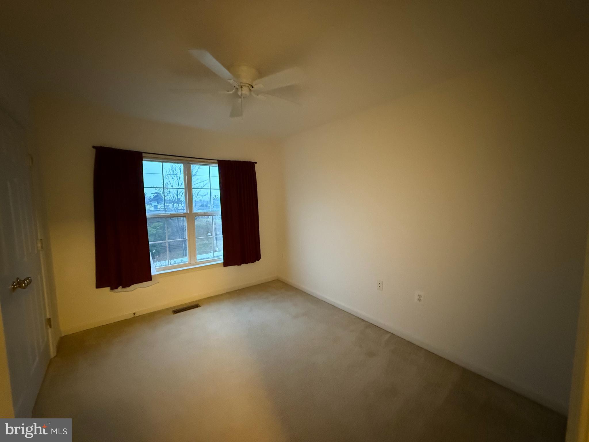 PARKSIDE AT DULLES - Residential Lease