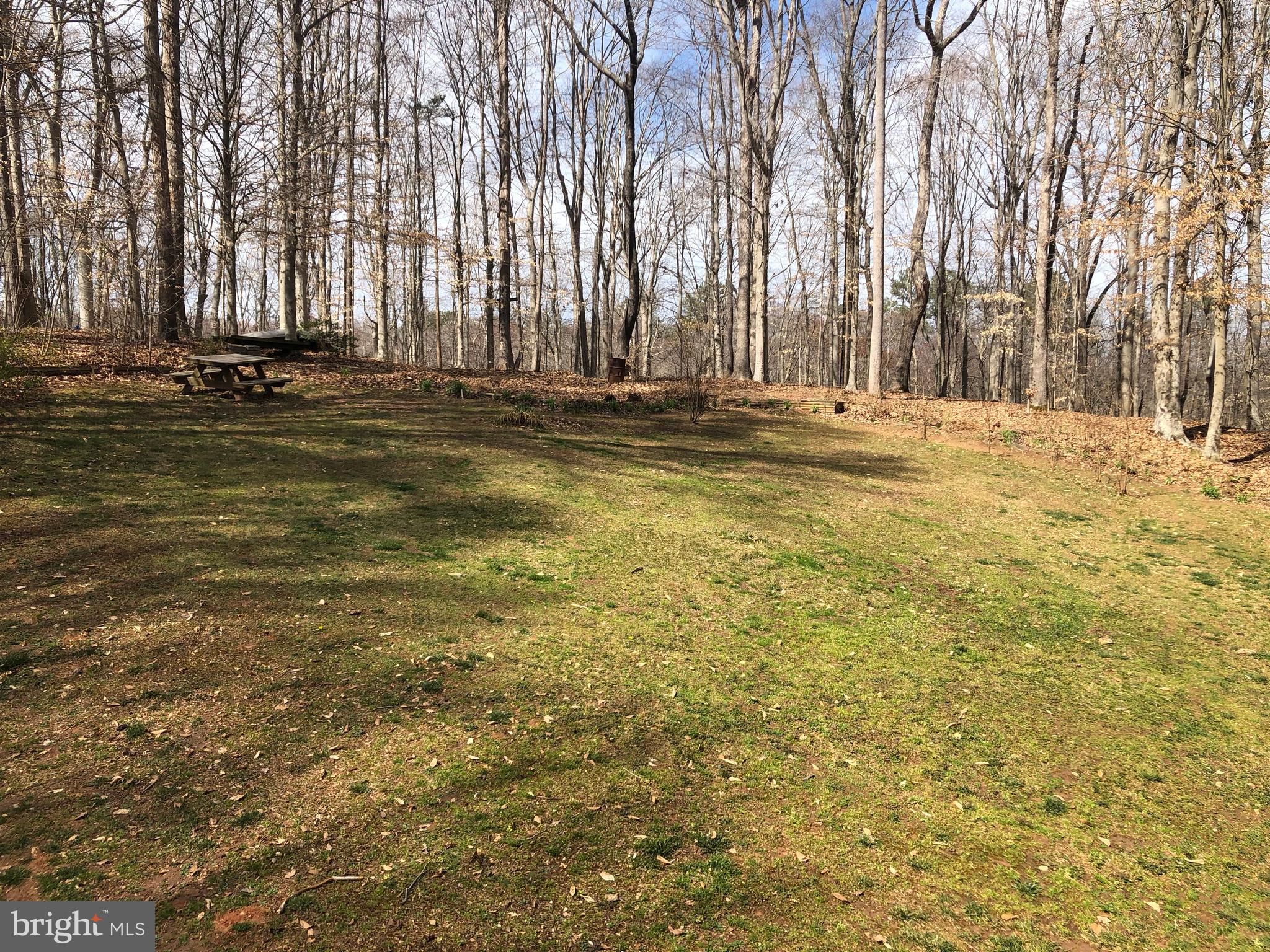 LAKE LAND OR - Residential