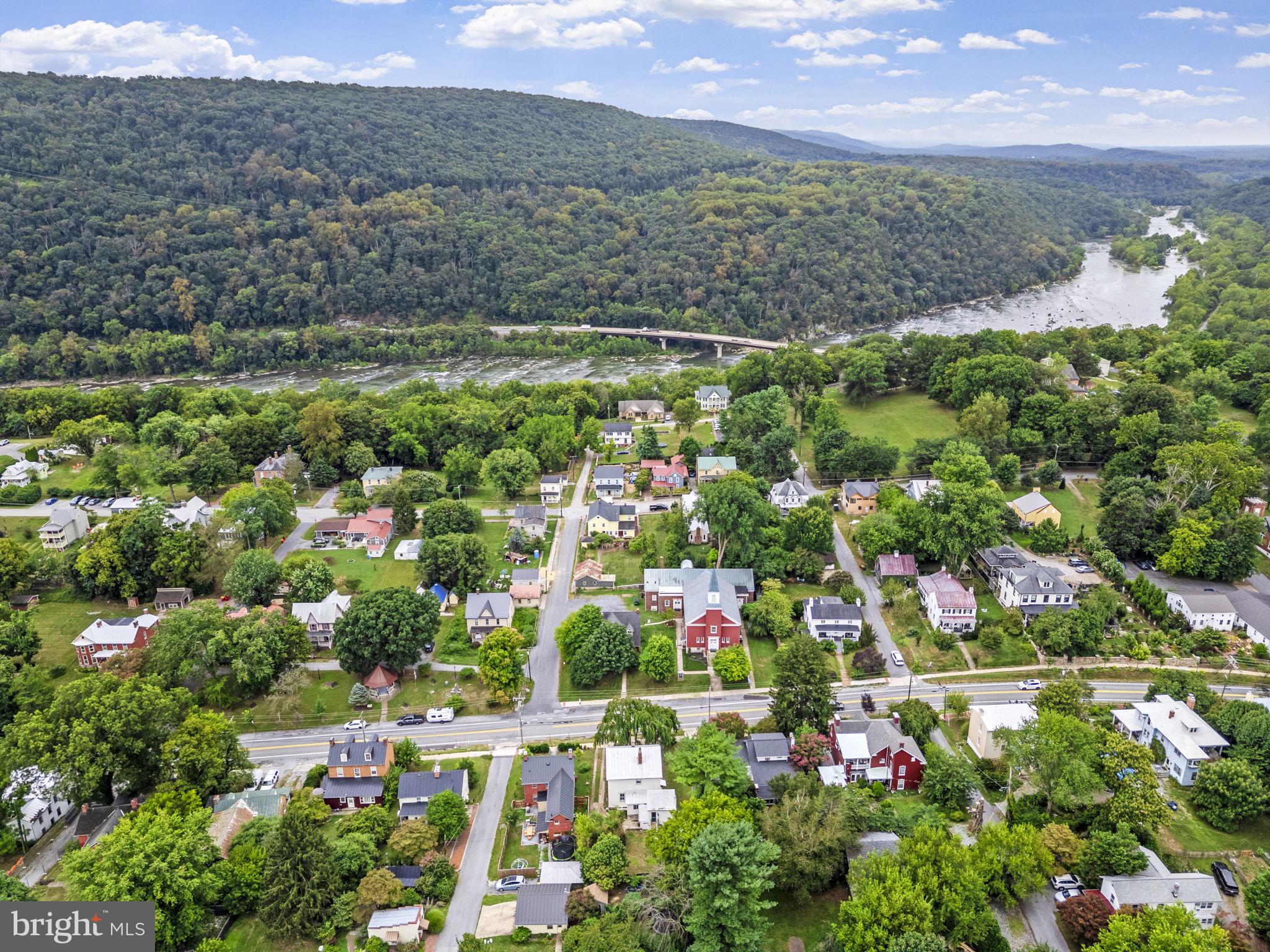 HISTORIC HARPERS FERRY - Residential