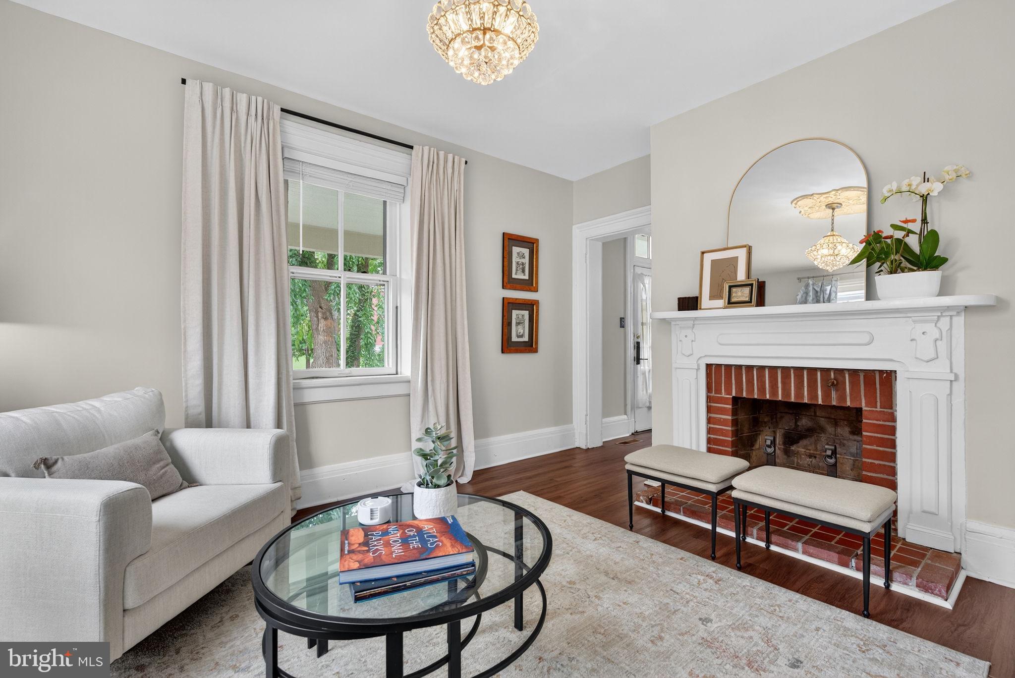 HISTORIC HARPERS FERRY - Residential