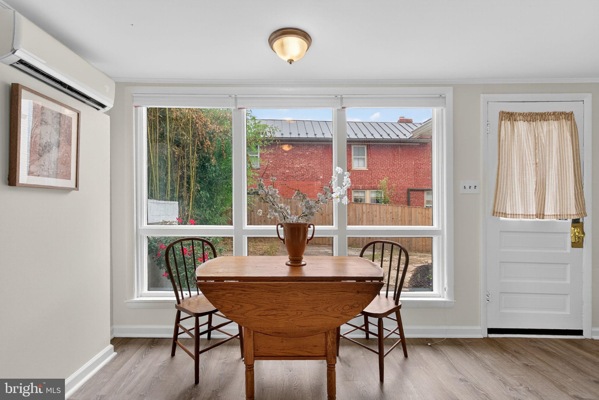 HISTORIC HARPERS FERRY - Residential