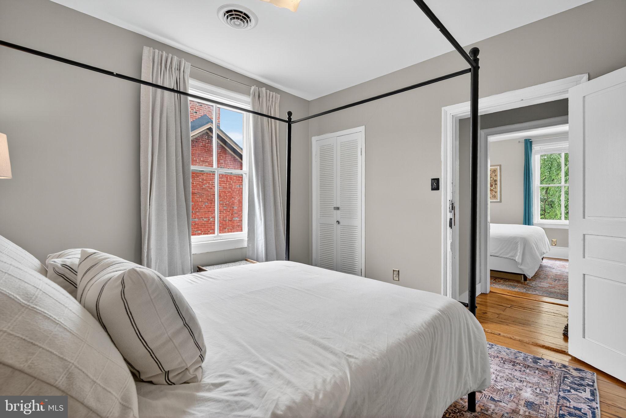 HISTORIC HARPERS FERRY - Residential