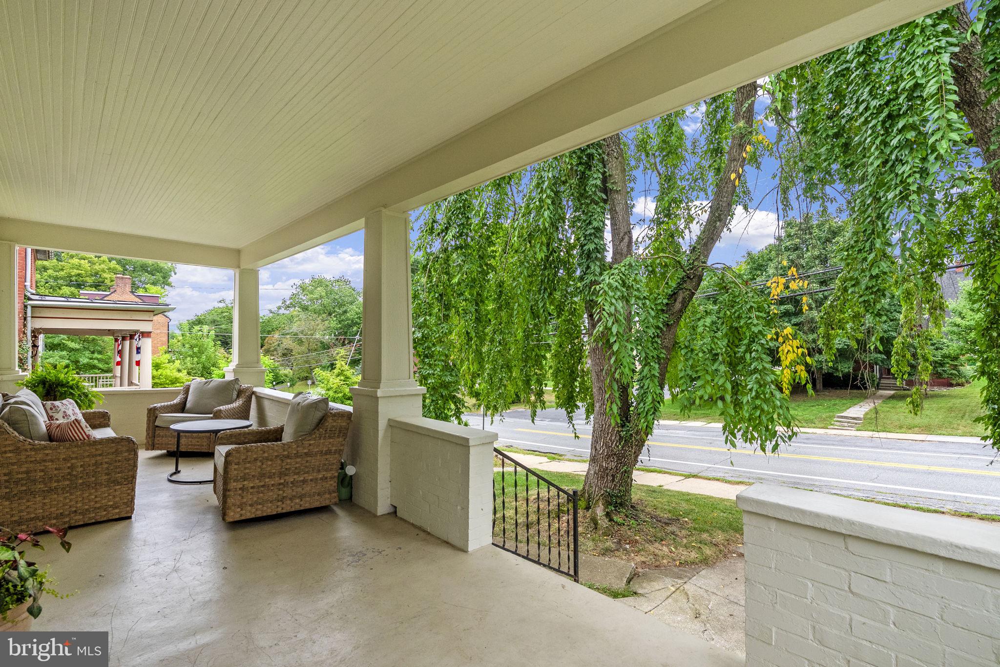 HISTORIC HARPERS FERRY - Residential
