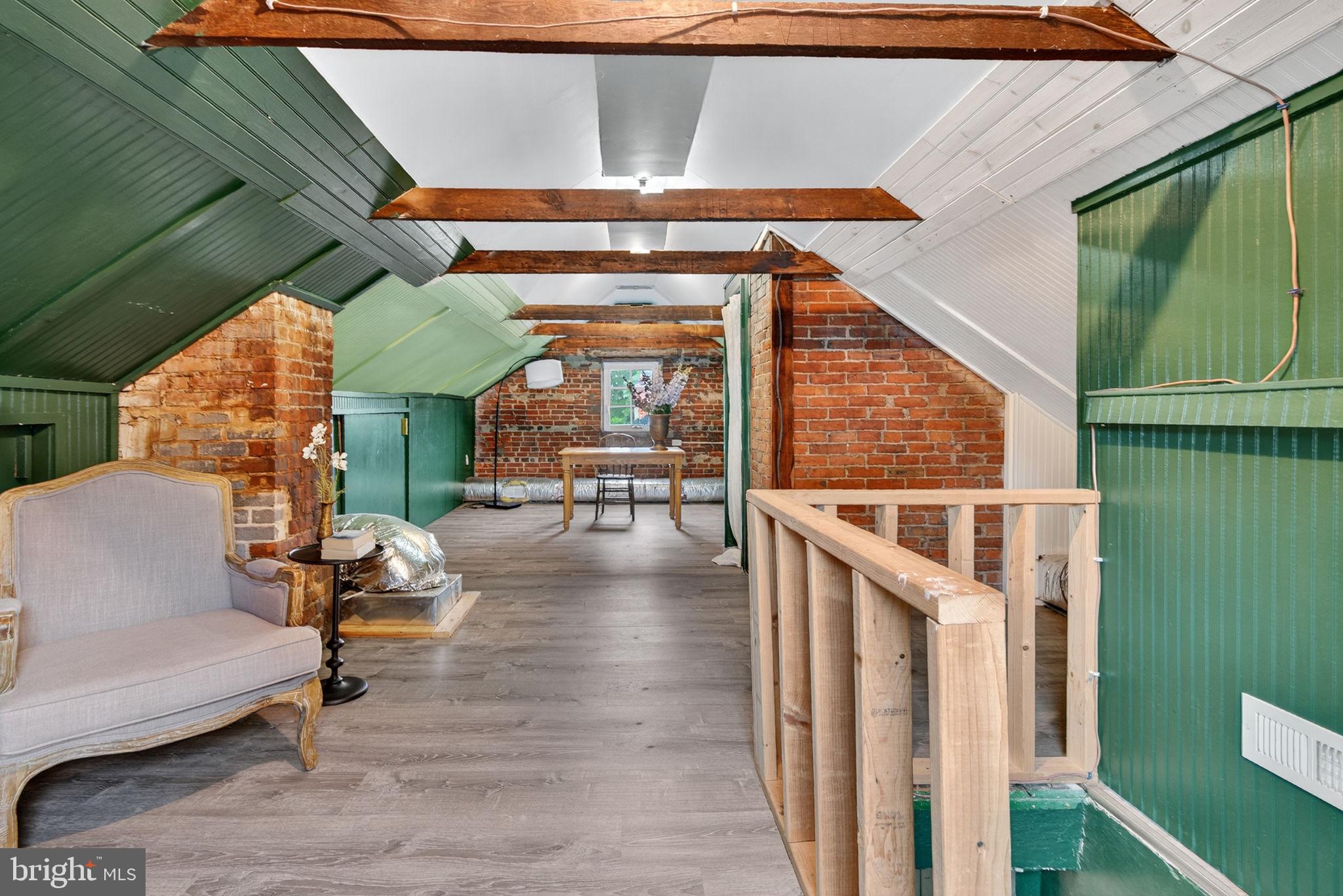 HISTORIC HARPERS FERRY - Residential