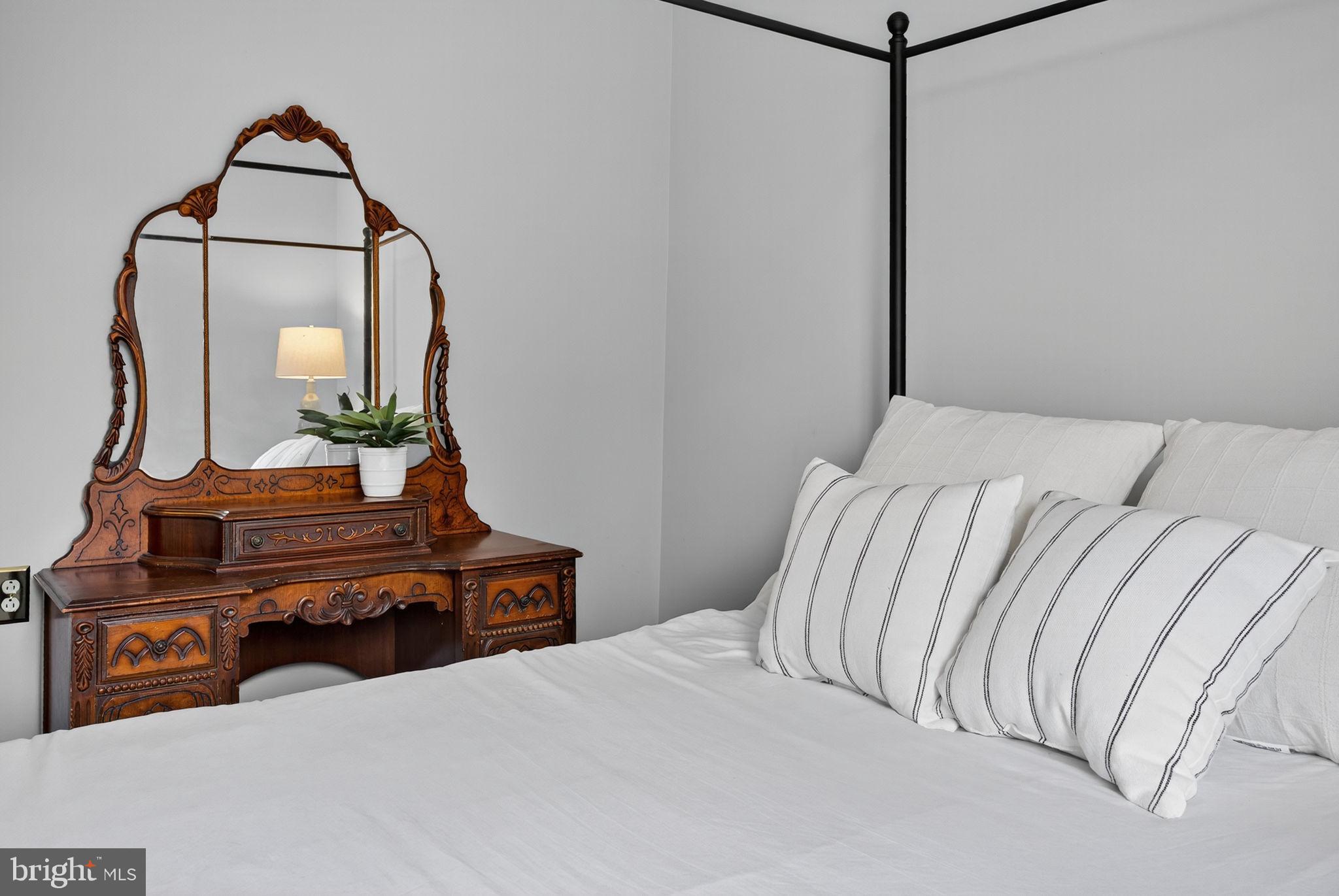 HISTORIC HARPERS FERRY - Residential