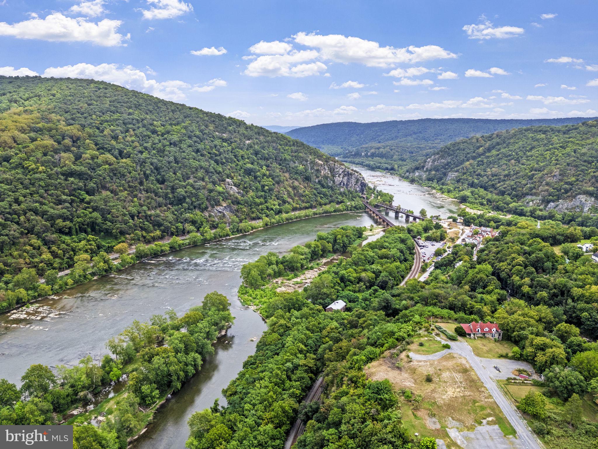 HISTORIC HARPERS FERRY - Residential
