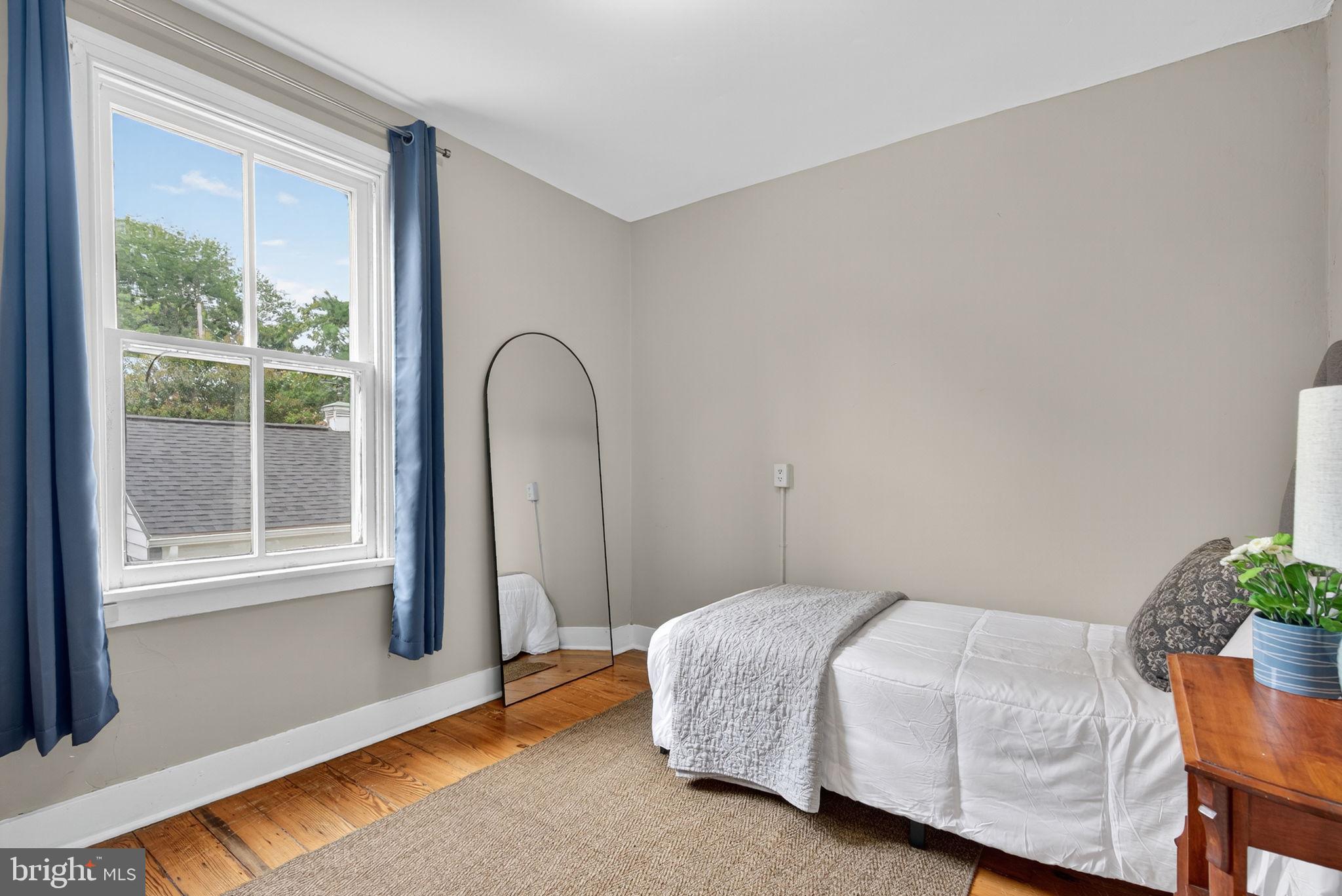 HISTORIC HARPERS FERRY - Residential