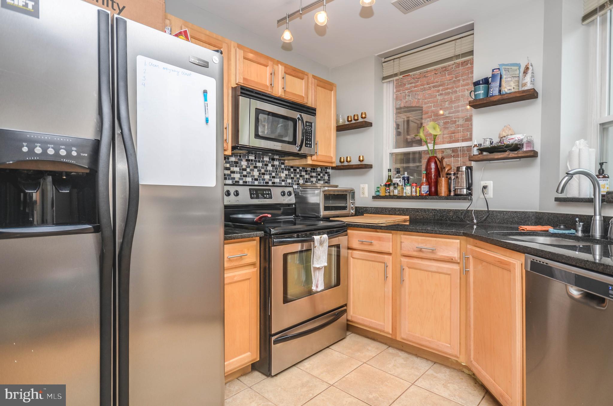 1108 COLUMBIA ROAD NW 102