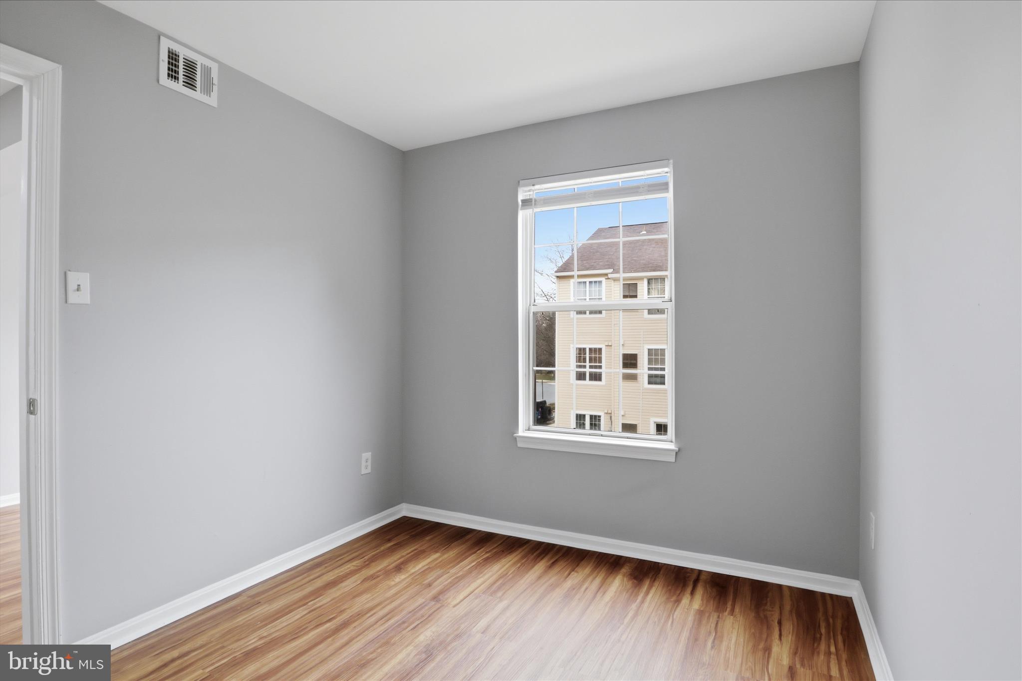 LONGMEAD CROSSING - Residential