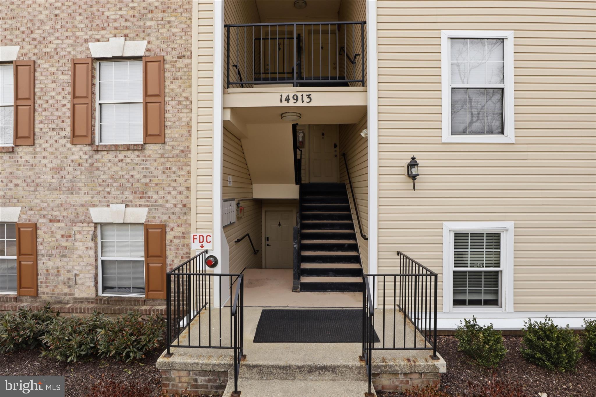 LONGMEAD CROSSING - Residential