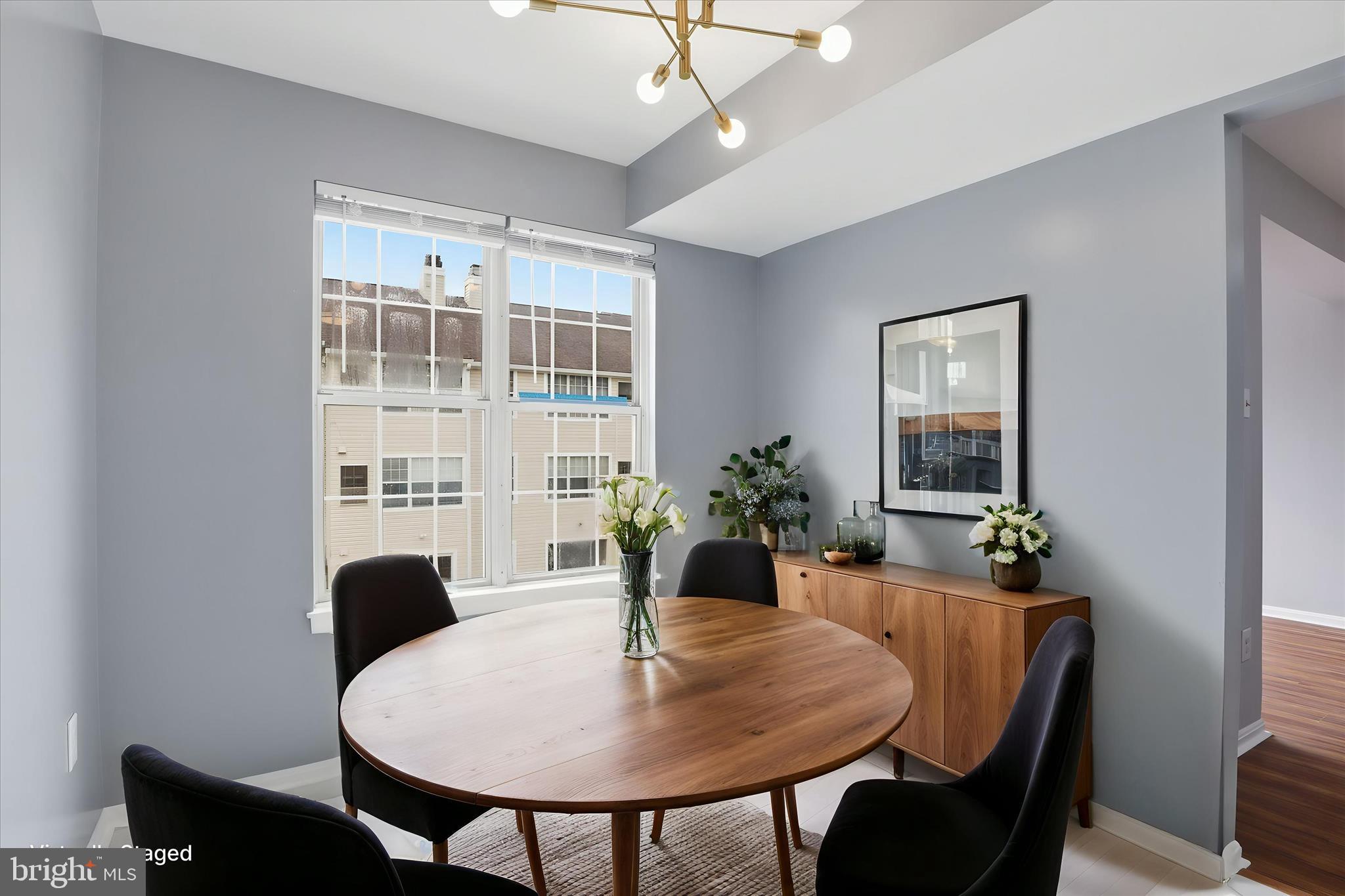 LONGMEAD CROSSING - Residential