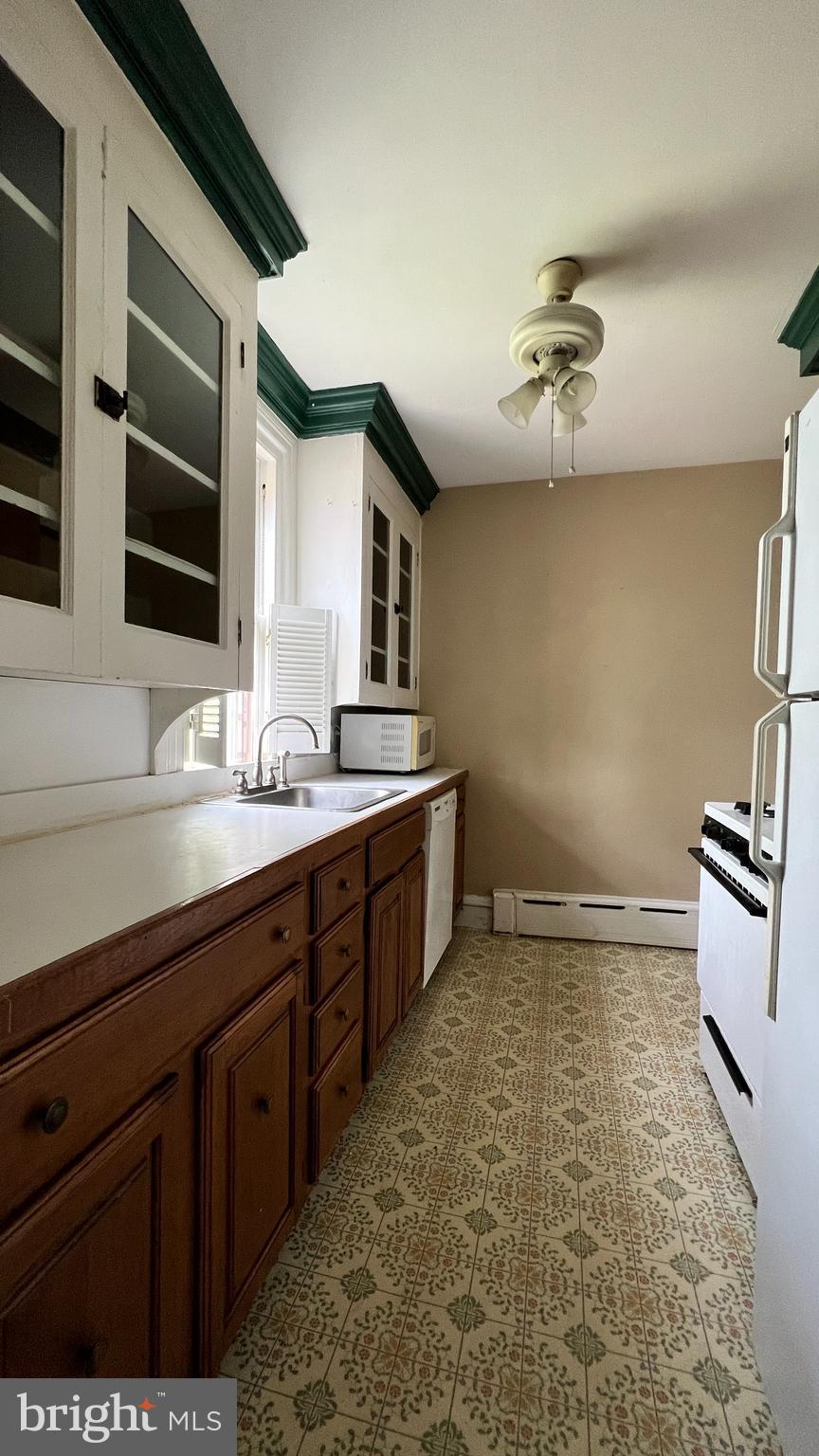 AMBLER - Residential Lease