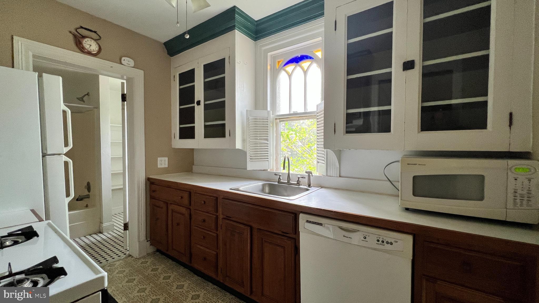 AMBLER - Residential Lease