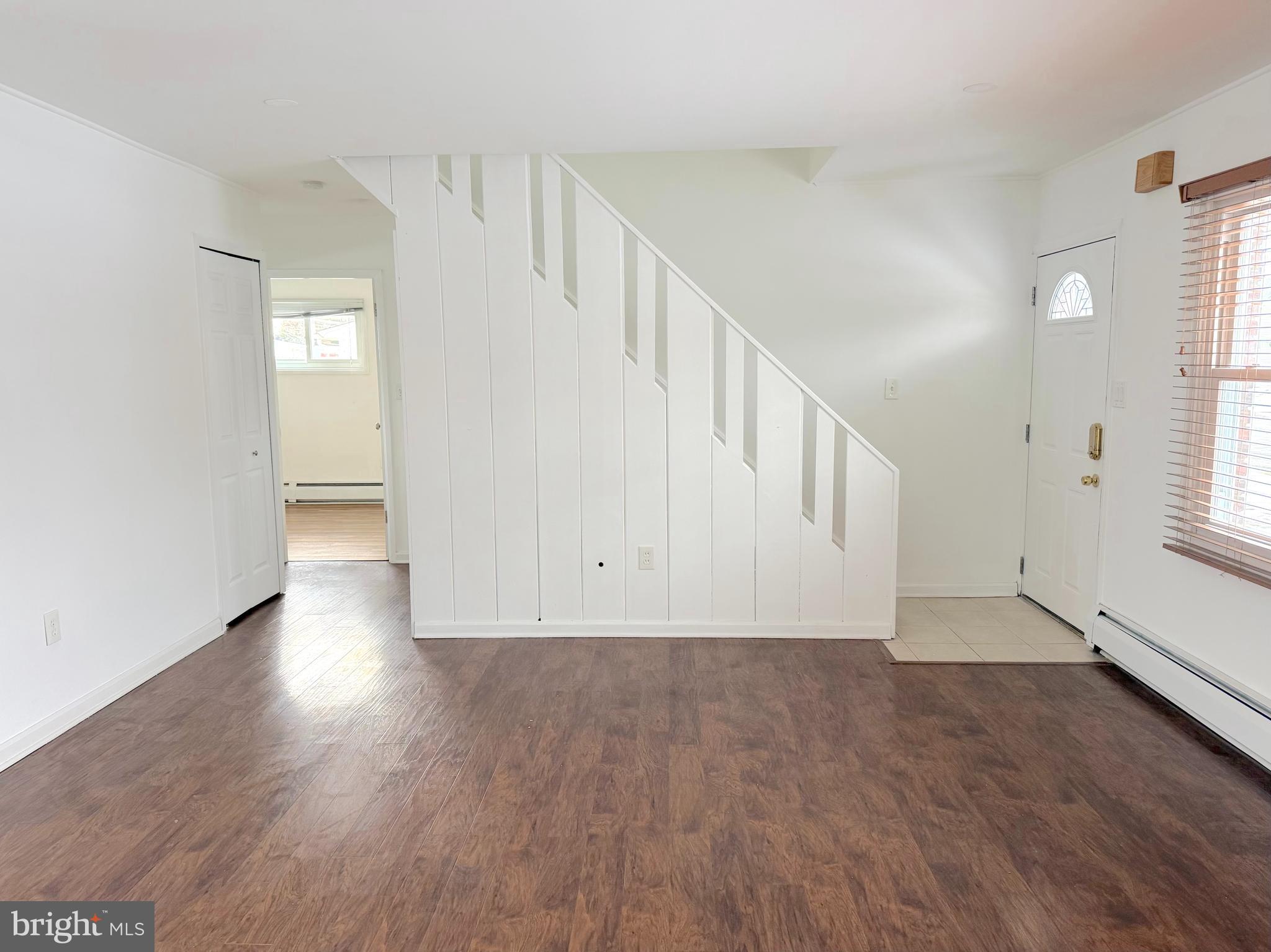 INDIAN CREEK - Residential