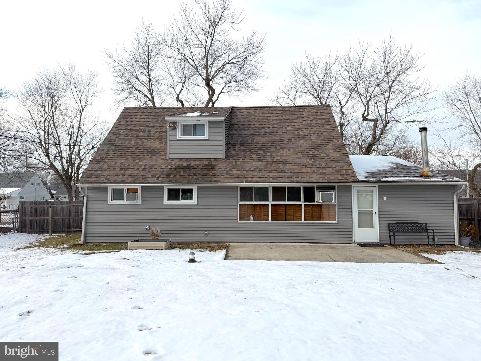 INDIAN CREEK - Residential