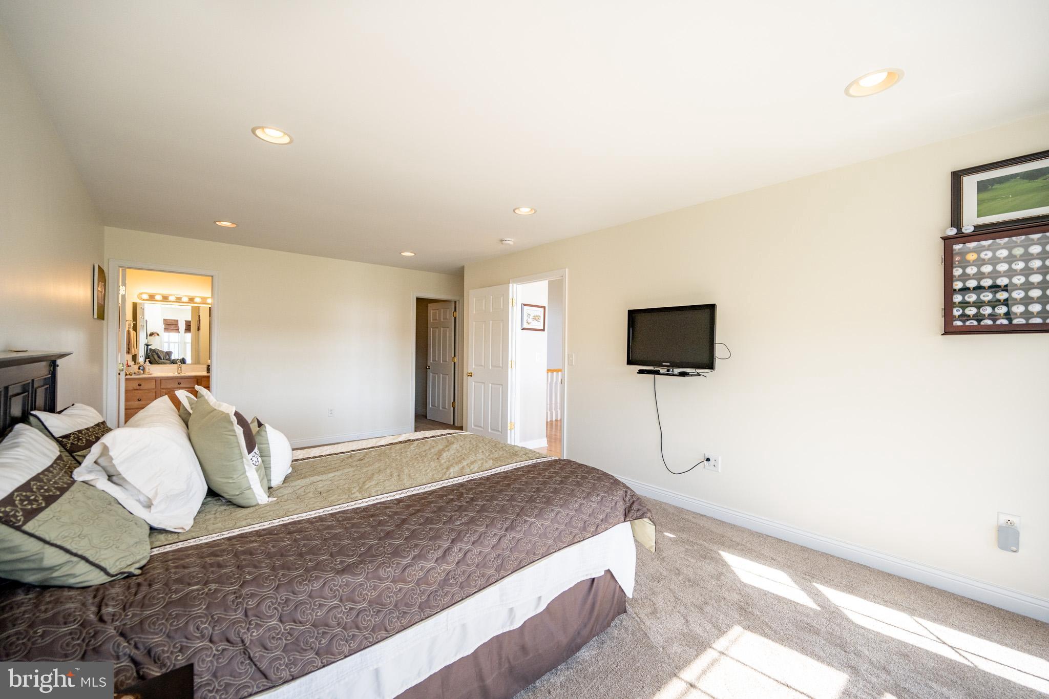 MEADOW LAKE ESTATES - Residential