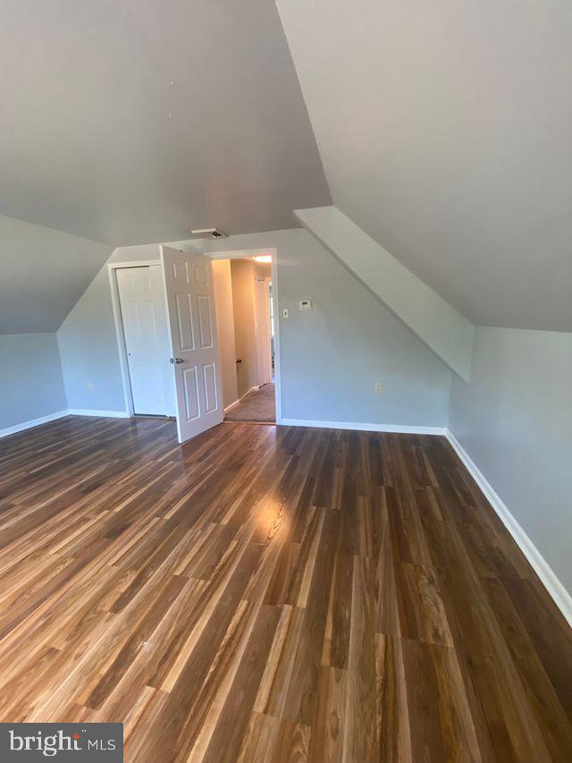 51 PEACOCK LANE