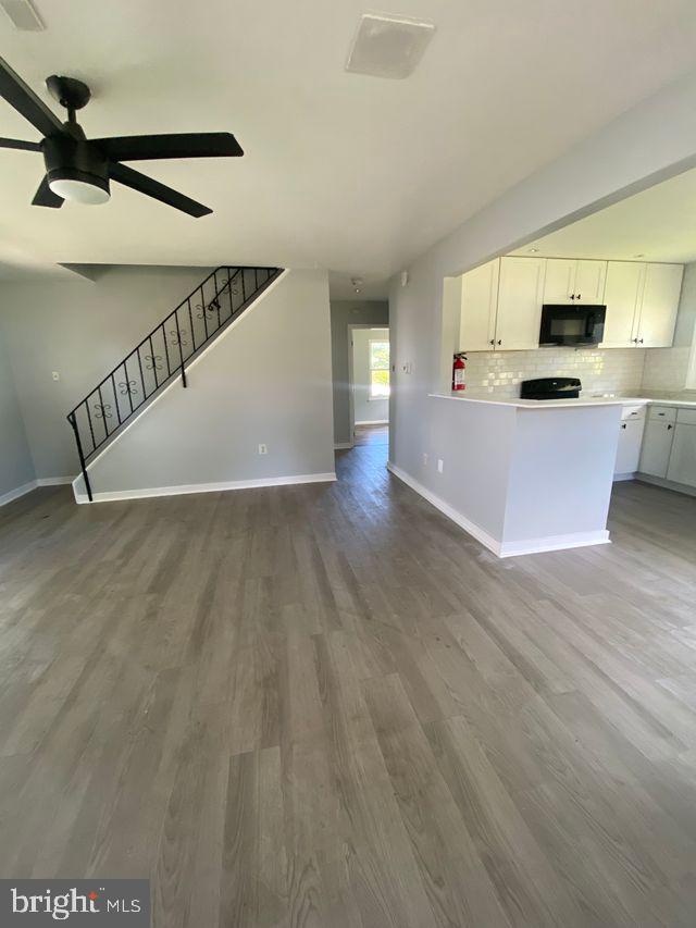 51 PEACOCK LANE