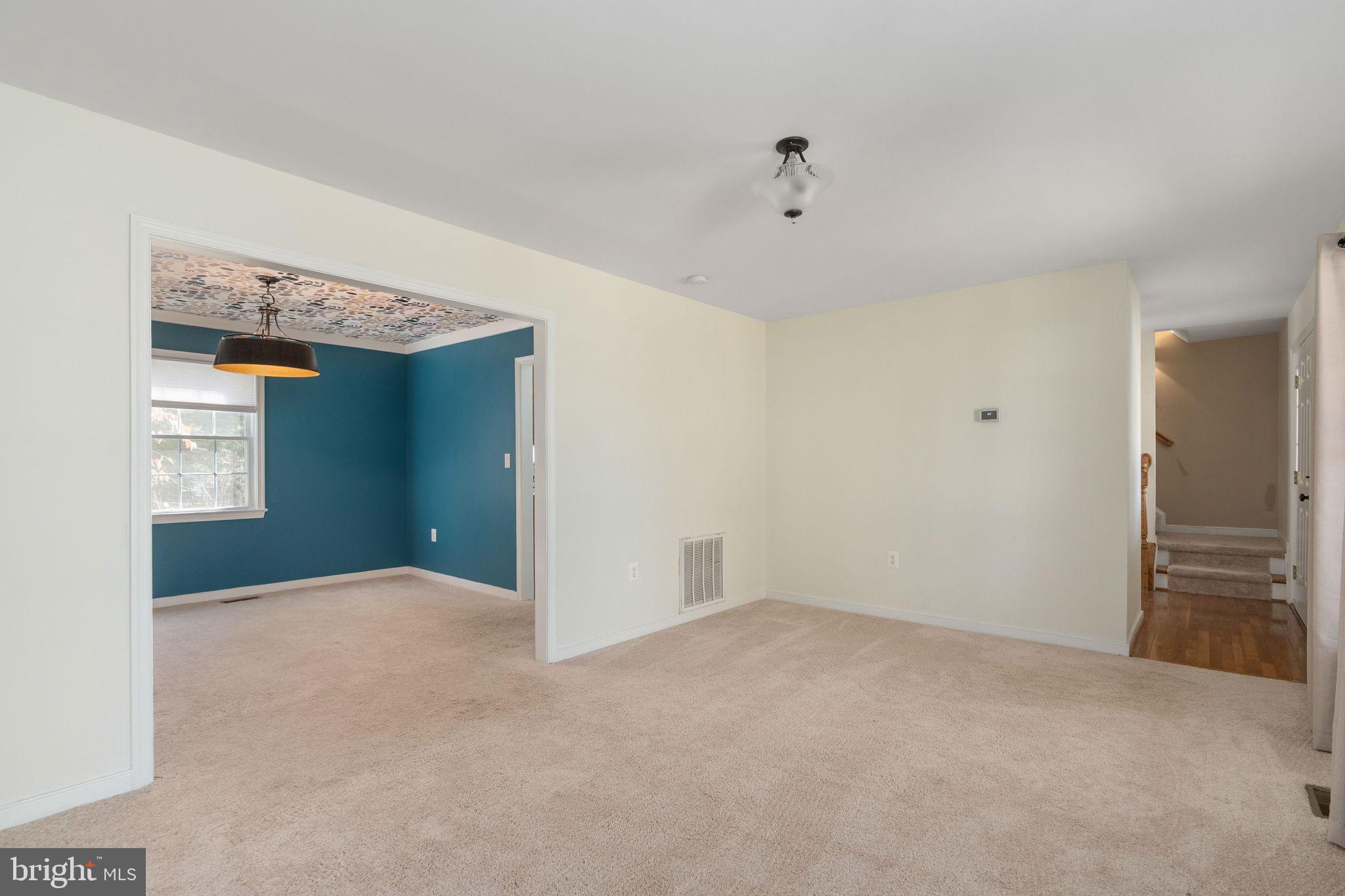 LAKE CAROLINE - Residential