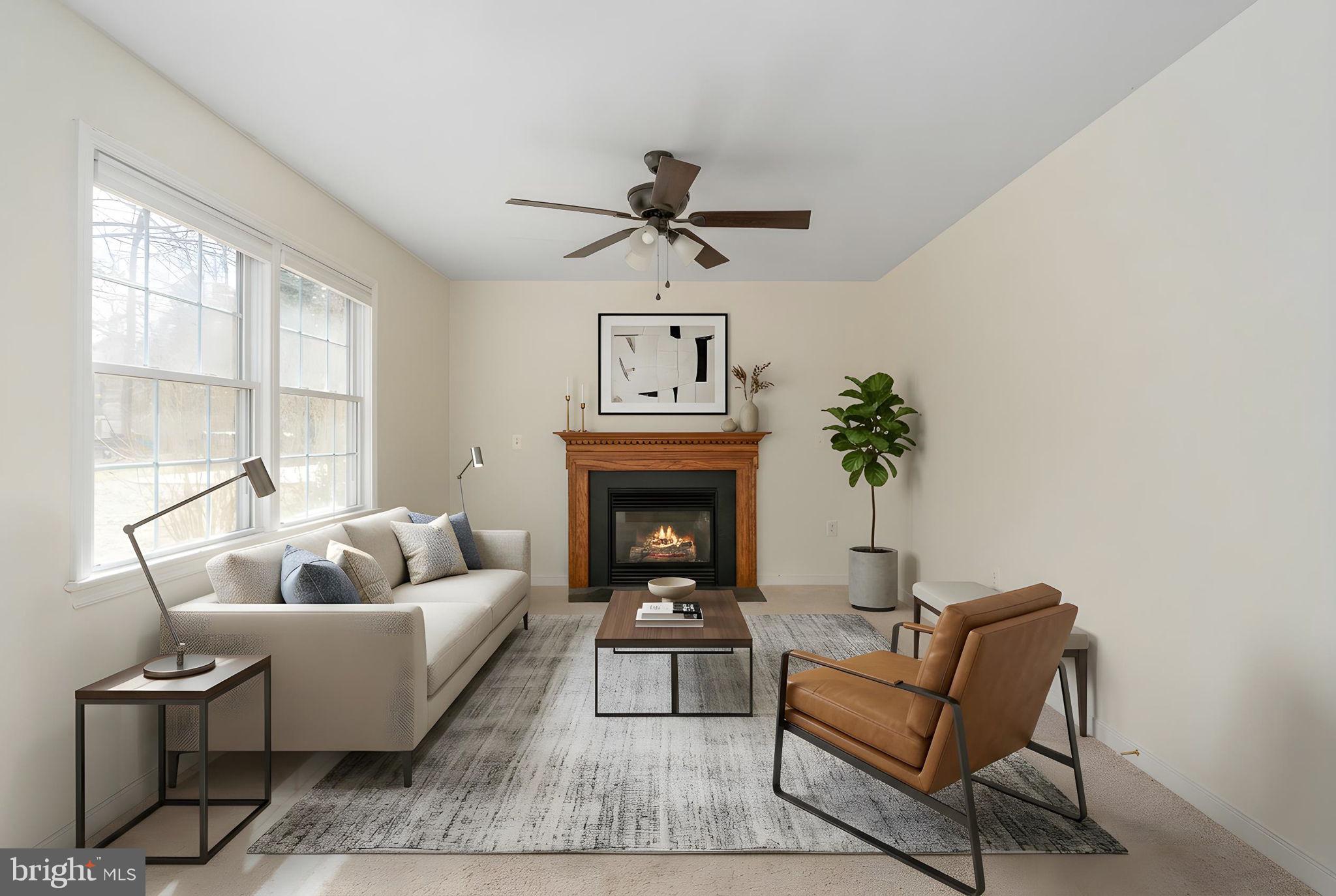 LAKE CAROLINE - Residential