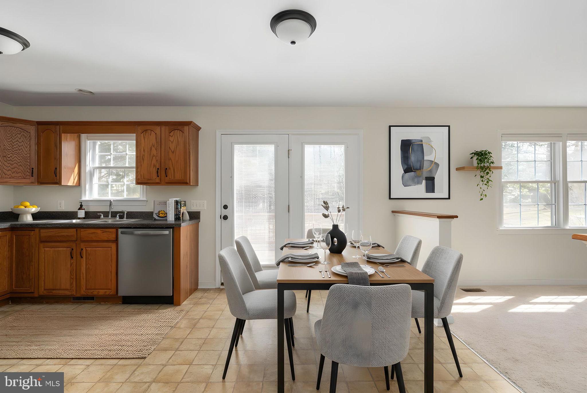 LAKE CAROLINE - Residential