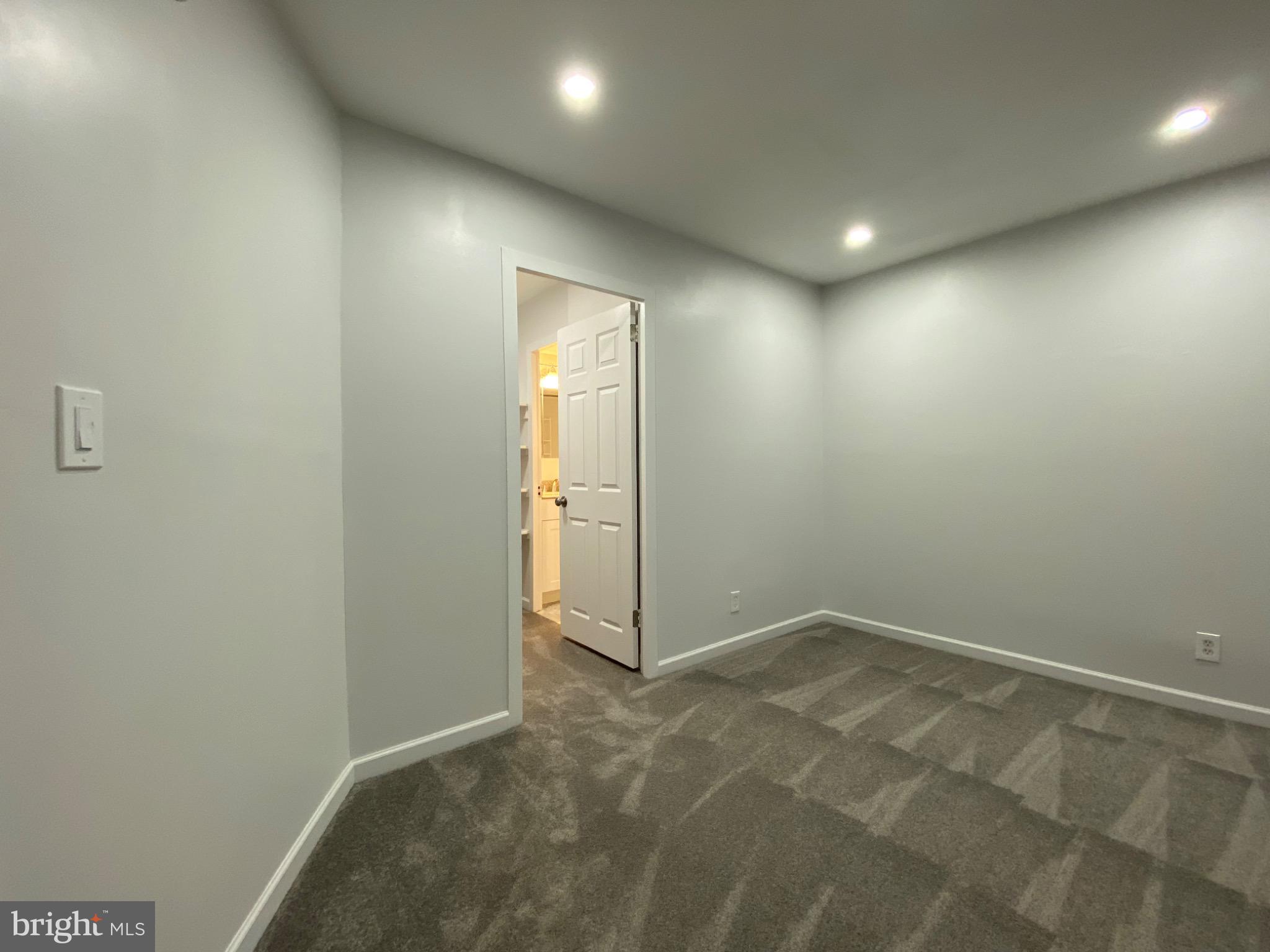 PAVILION ON THE PARK - Residential Lease