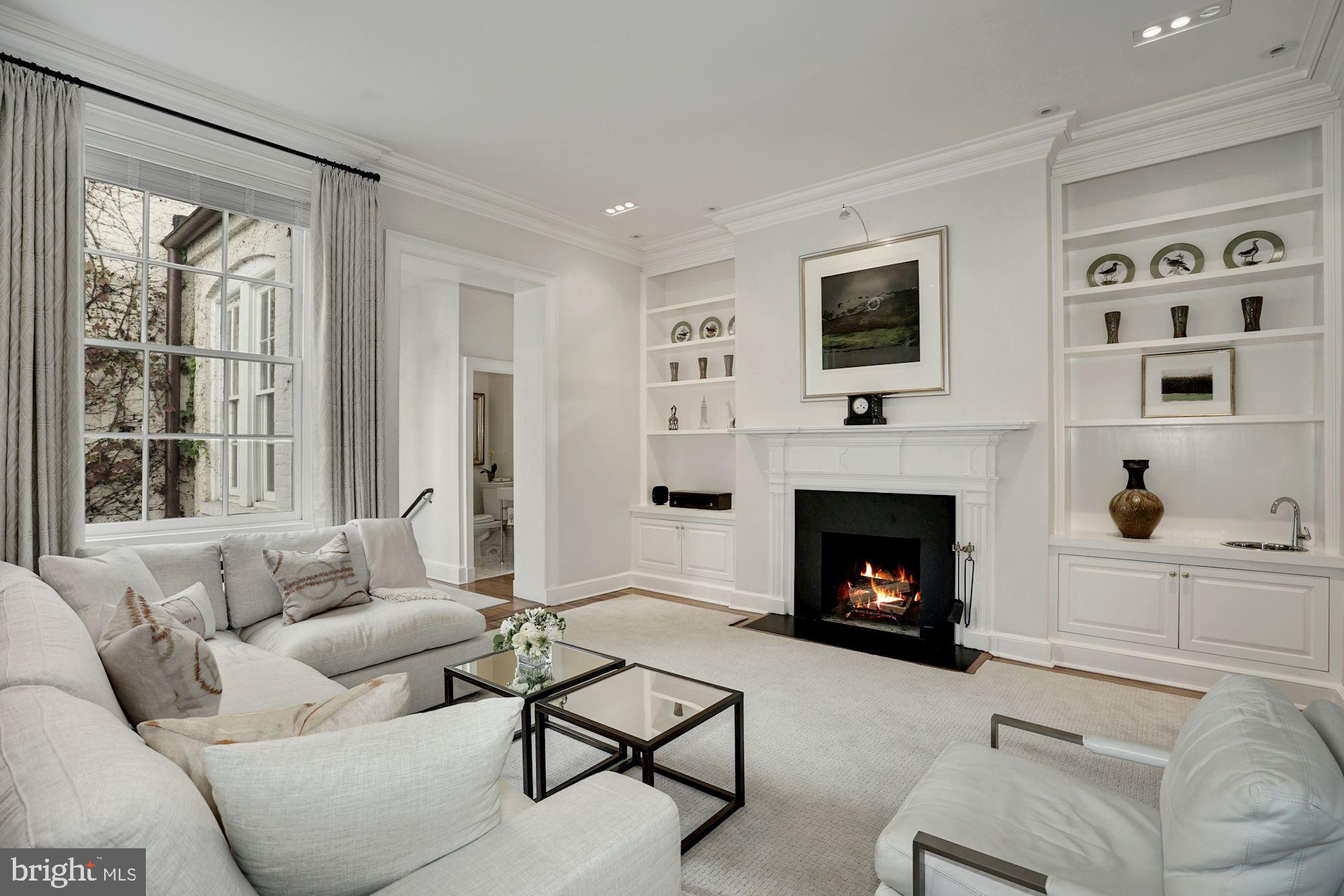 GEORGETOWN - Residential