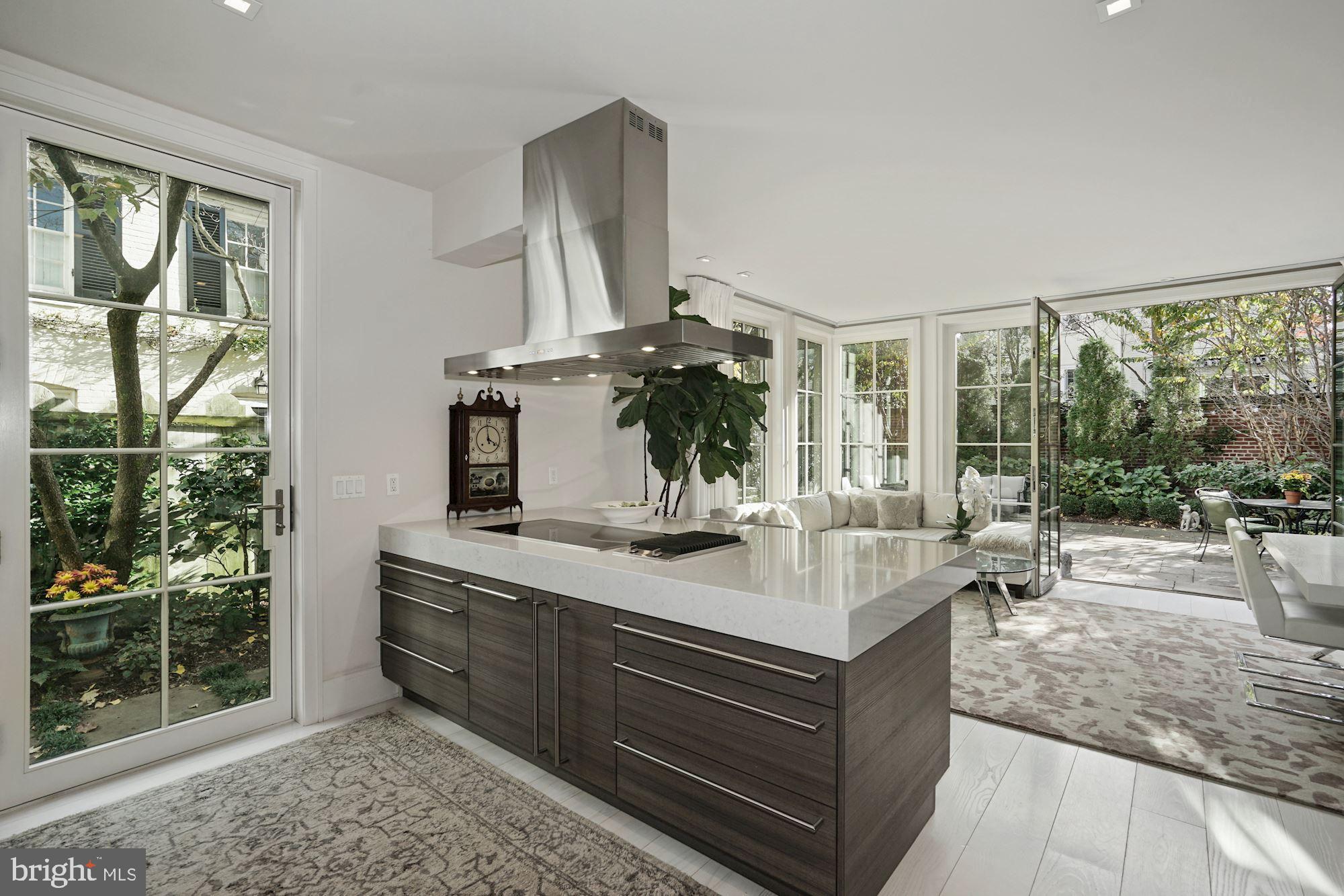 GEORGETOWN - Residential