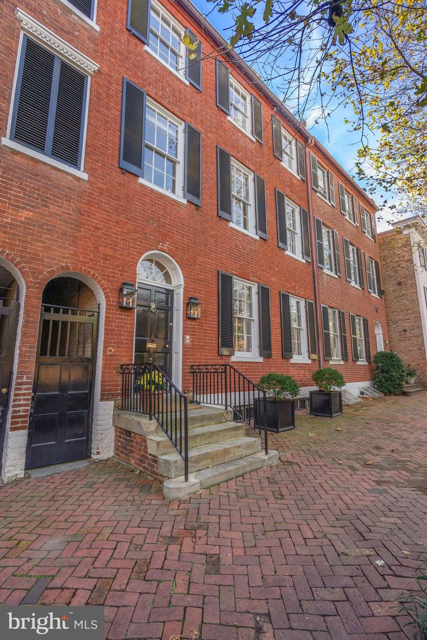 Spectacular renovated of this 5BR/3.5BA townhome conveniently situated in the heart of Georgetown. Offers a sunlit and spacious Owner Suite, chef's Eat-in Kitchen, Private Guest Suite, and so much more. Its Main Level, which includes a Living Room, Family Room, and Dining Room is perfect for entertaining with a Kitchen that opens to the Rear Patio.  Complete with an Exercise Room, On-Street Parking, and Side Alley with street access. Included 1-car detached garage located one block away.