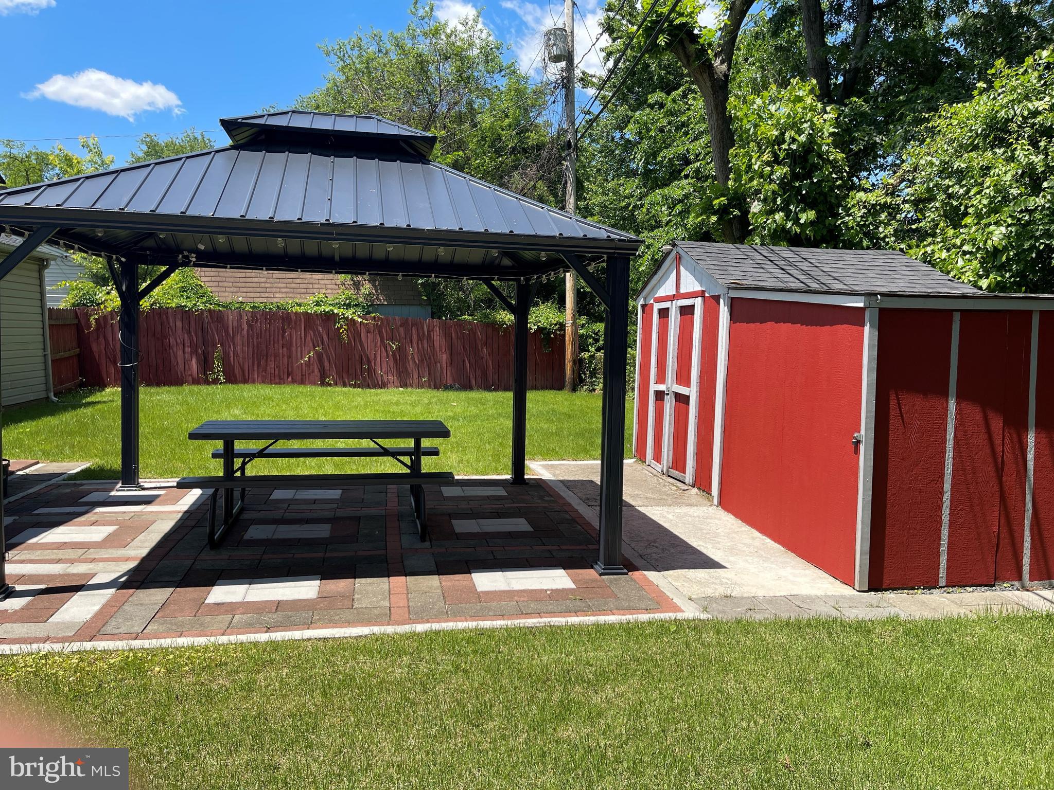 HARUNDALE - Residential