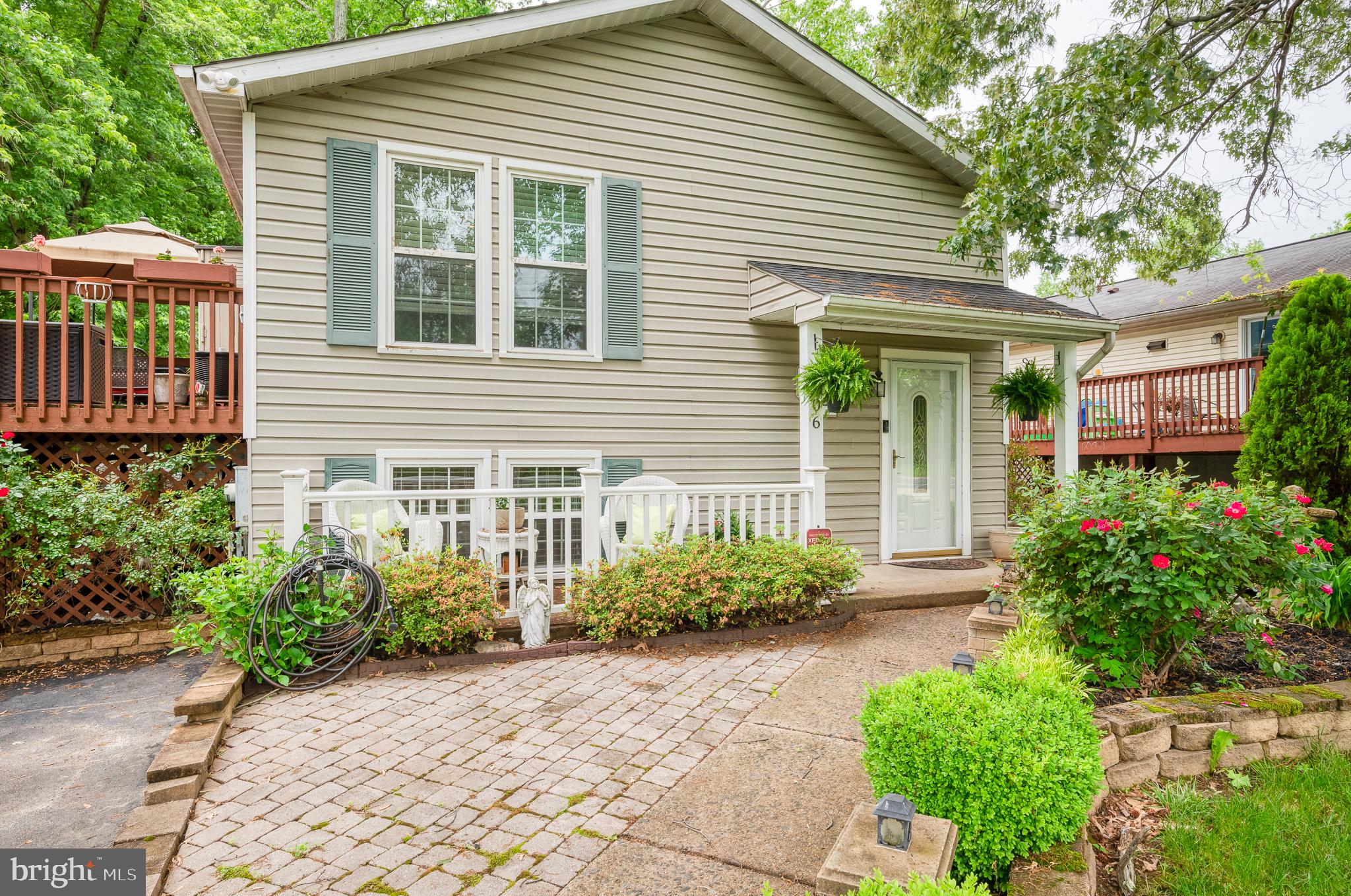 FOREST GREENS - Residential